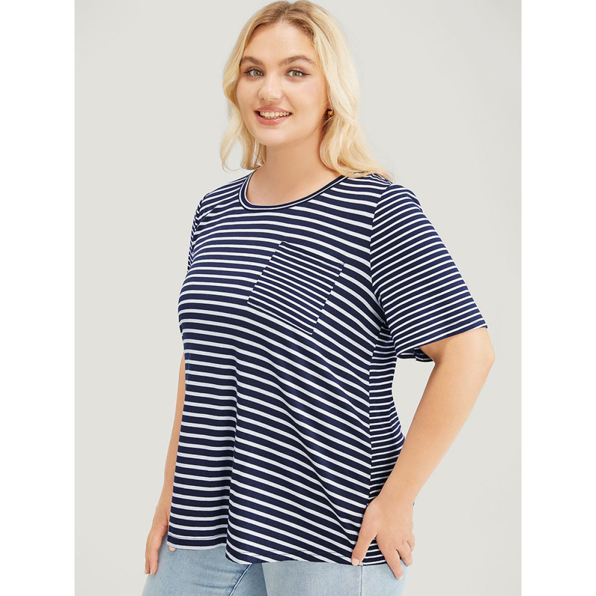 Plus Size Striped Print Crew Neck Pocket T-shirt Navy Women Casual Striped Round Neck Dailywear T-shirts BloomChic 28/5X Product Image