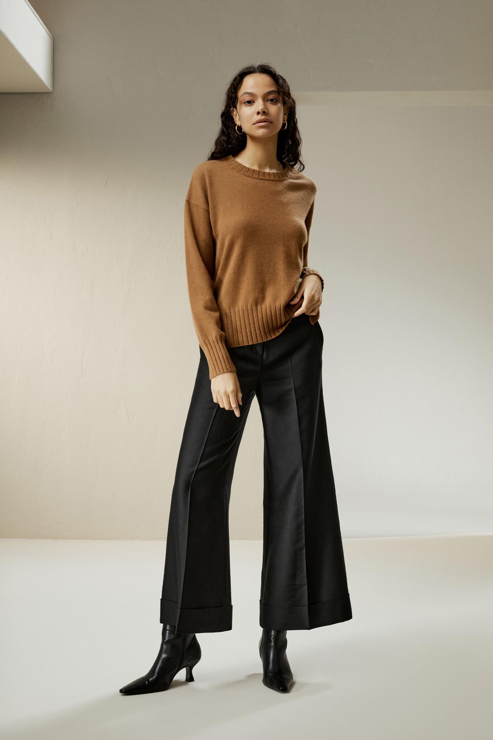 Crew Neck Cashmere Sweater Product Image