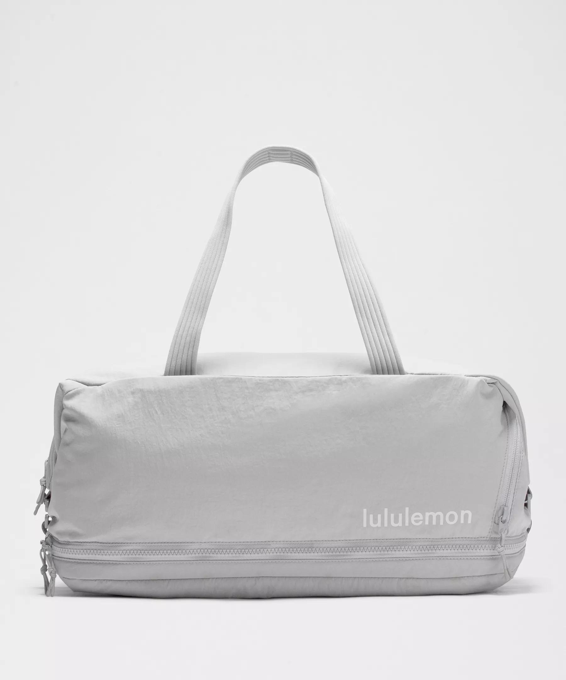 3-in-1 Gym Duffle Bag 30L Product Image