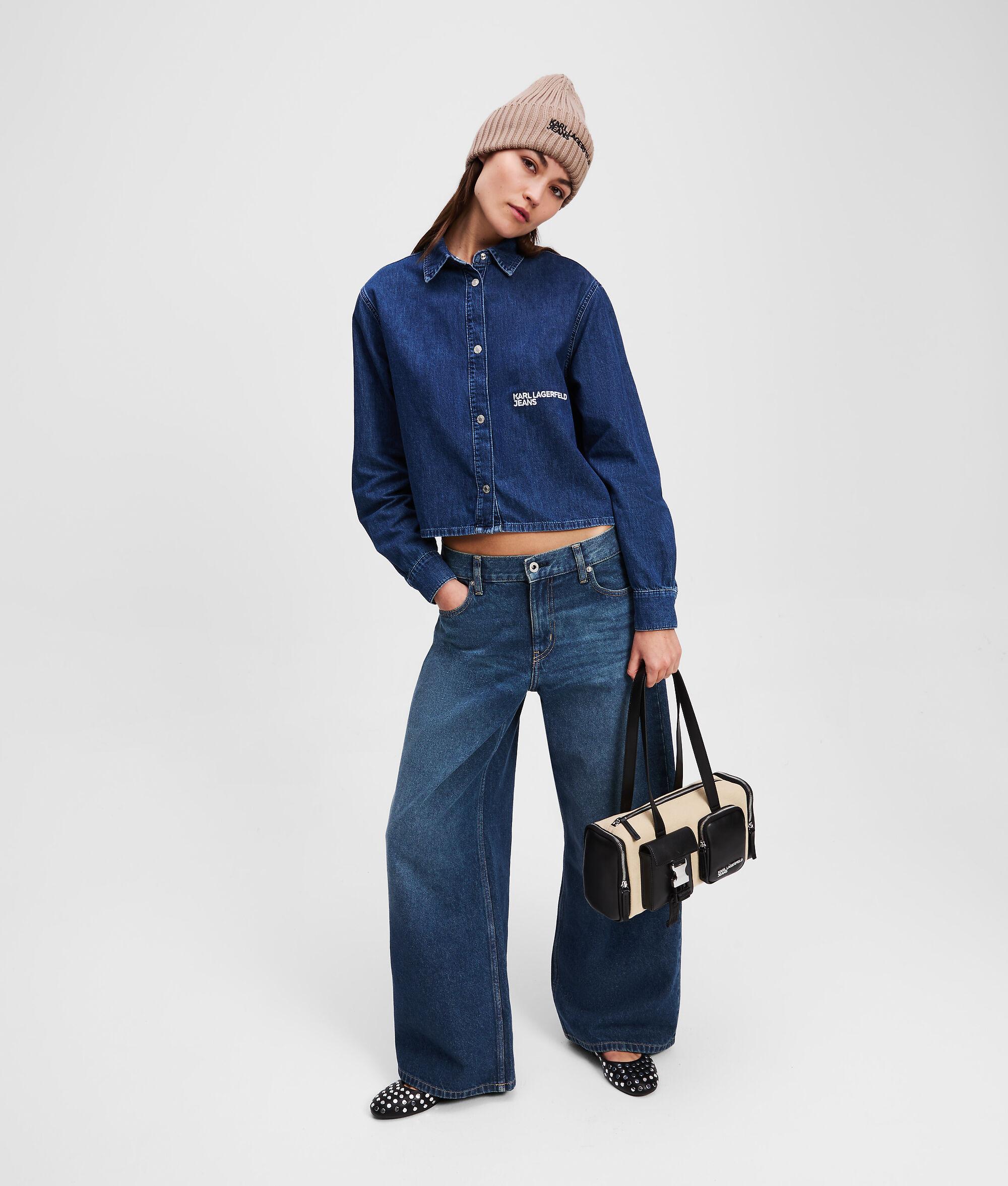 LOW-RISE WIDE-LEG JEANS Product Image