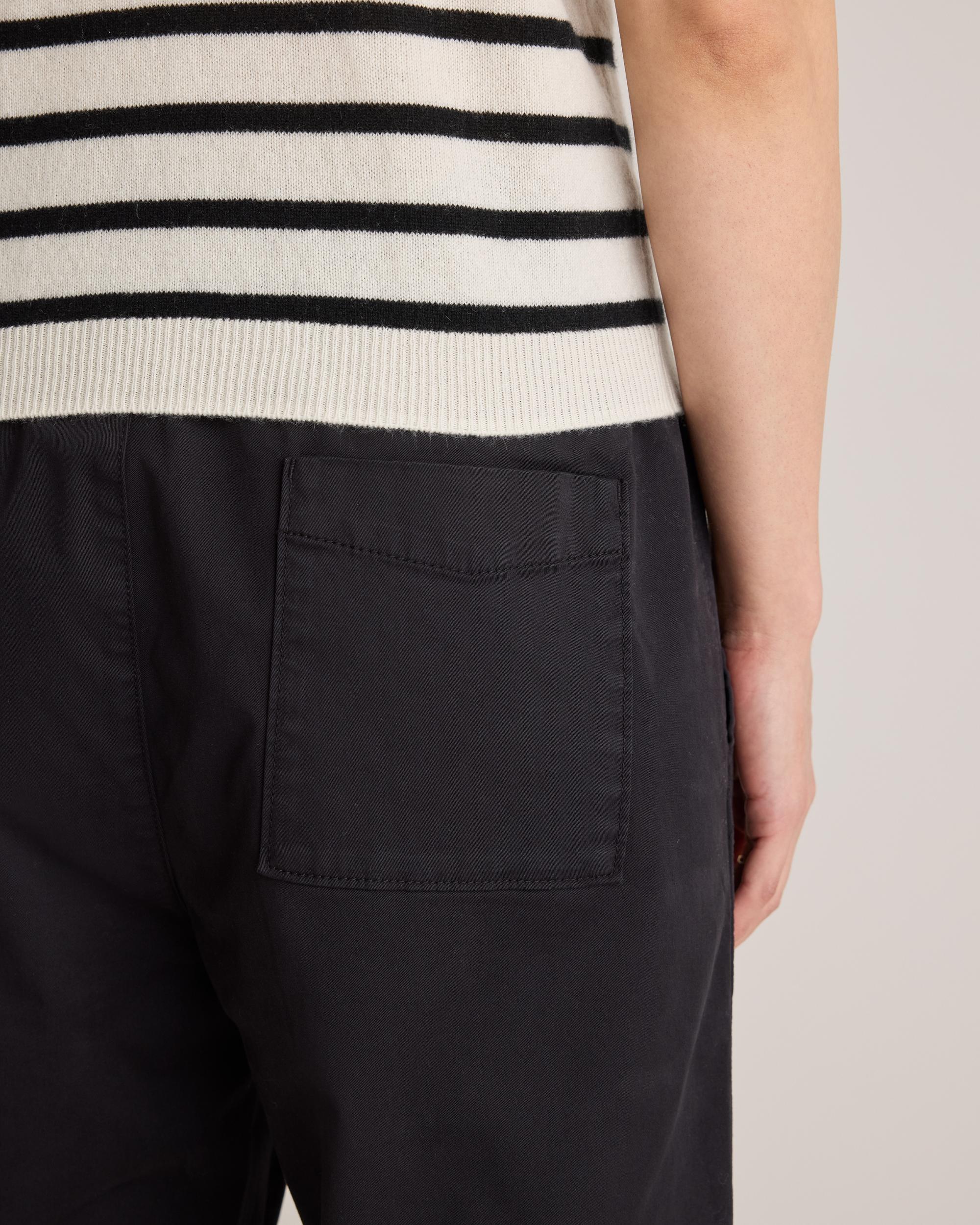 Quince | Women's Organic Stretch Cotton Wide Leg Chino Pants Organic Cotton Product Image