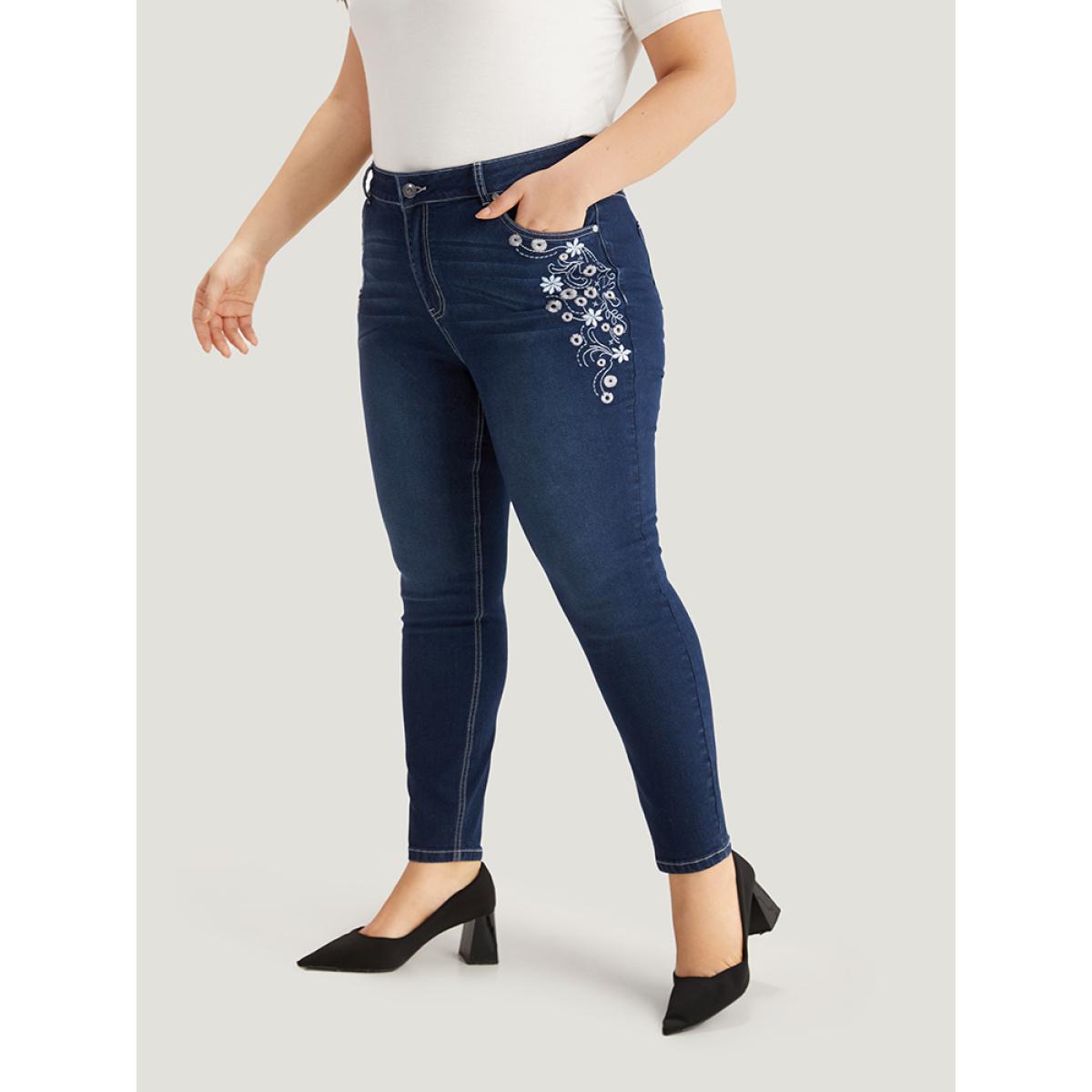 Plus Size Floral Embroidered High Rise Skinny Jeans Women DarkBlue Casual Natural Flowers Zipper High stretch Pocket Jeans BloomChic 18/2X Product Image