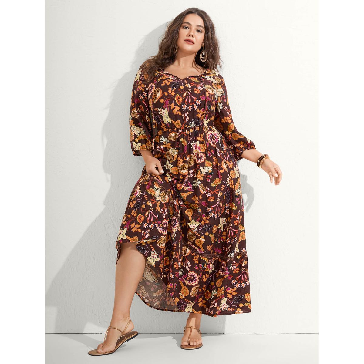 Plus Size Boho Print Stretchy Waist Maxi Dress Browncoffeecolor Women Boho Woven ribbon&lace trim Flat collar with V-notch Elbow-length sleeve Curvy BloomChic 12/L Product Image