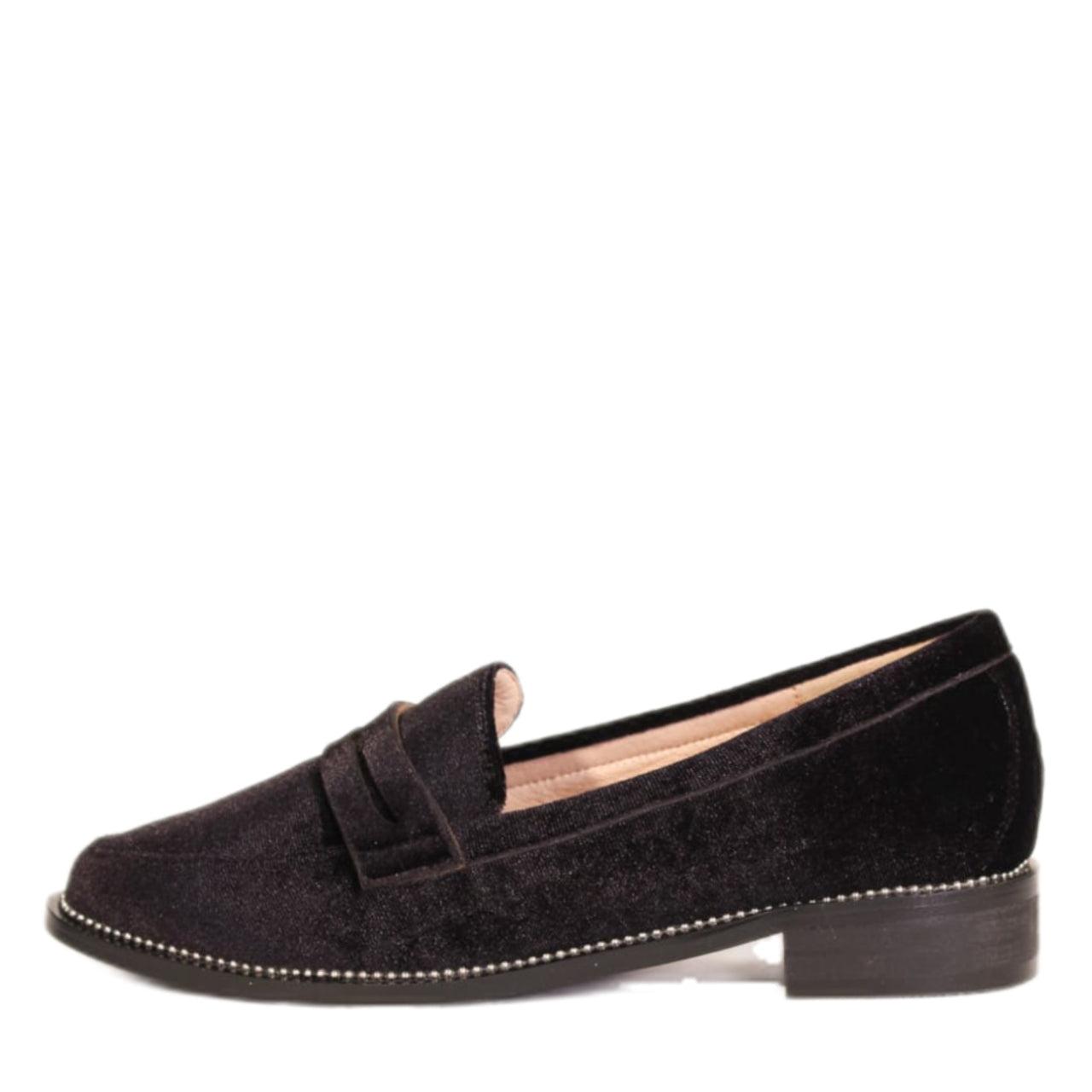 Lea Velvet Loafers Product Image