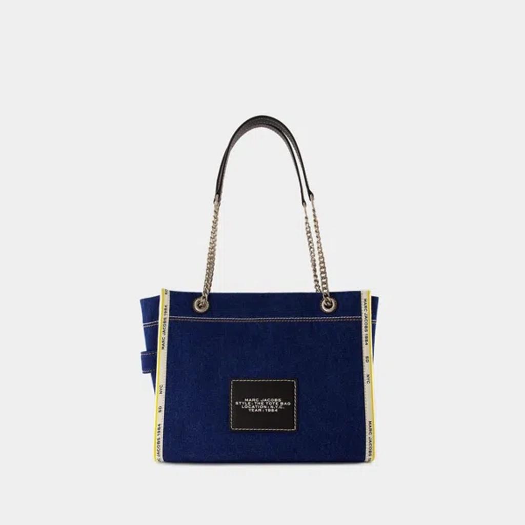 MARC JACOBS The Medium Tote In Blue Denim With Embroidered Logo In Dark Wash Product Image
