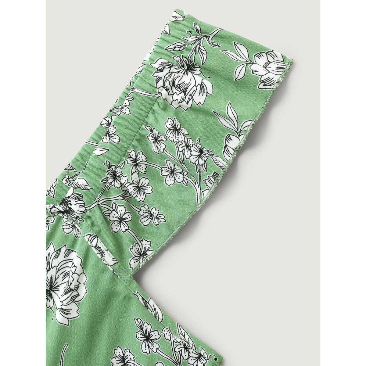 Plus Size Greenbean Floral Print Ruched Flutter Detail Jumpsuit Women Cap Sleeve Heart neckline Vacation Loose Jumpsuits BloomChic 26/4X Product Image