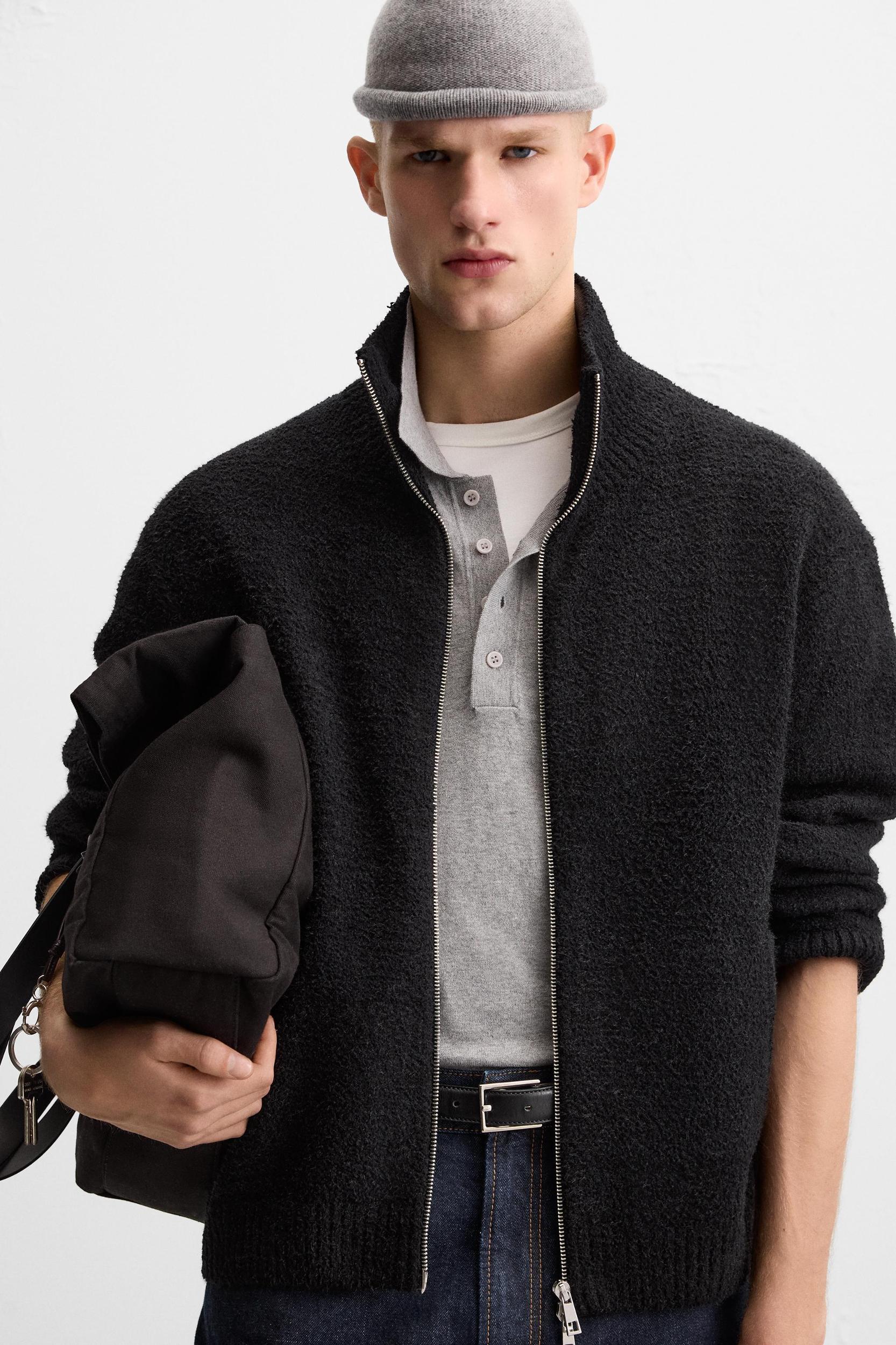 ZIP CARDIGAN Product Image