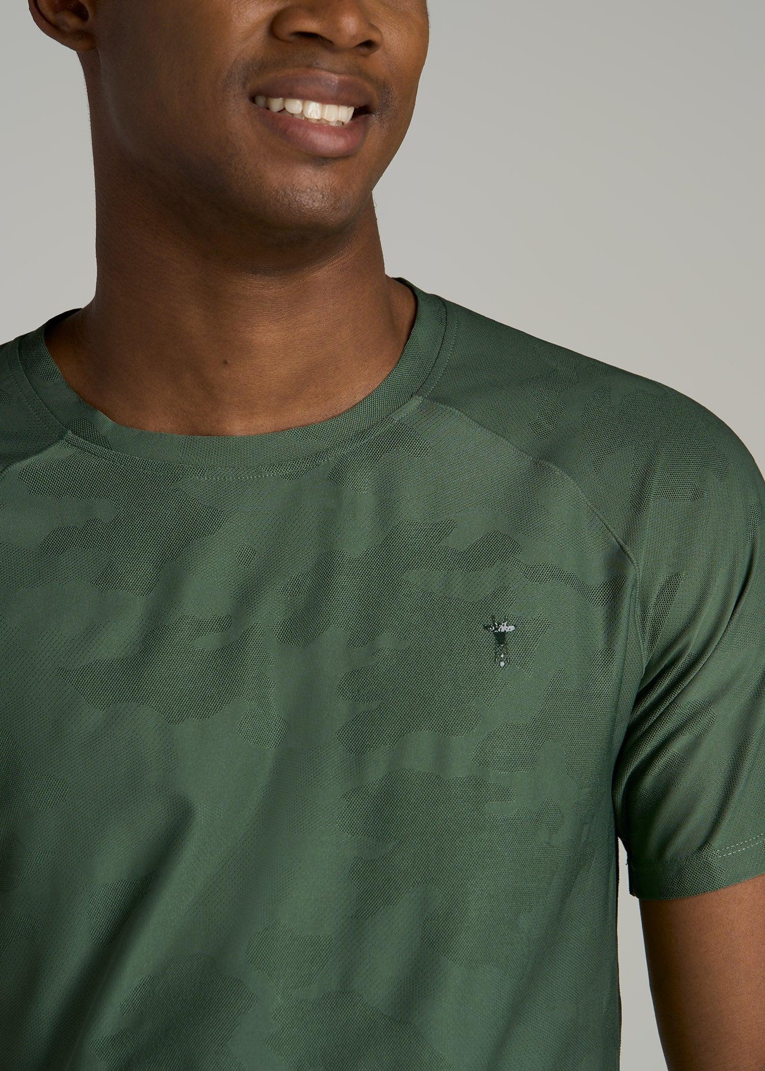 Jacquard Training T-Shirt for Tall Men in Forest Green Male Product Image