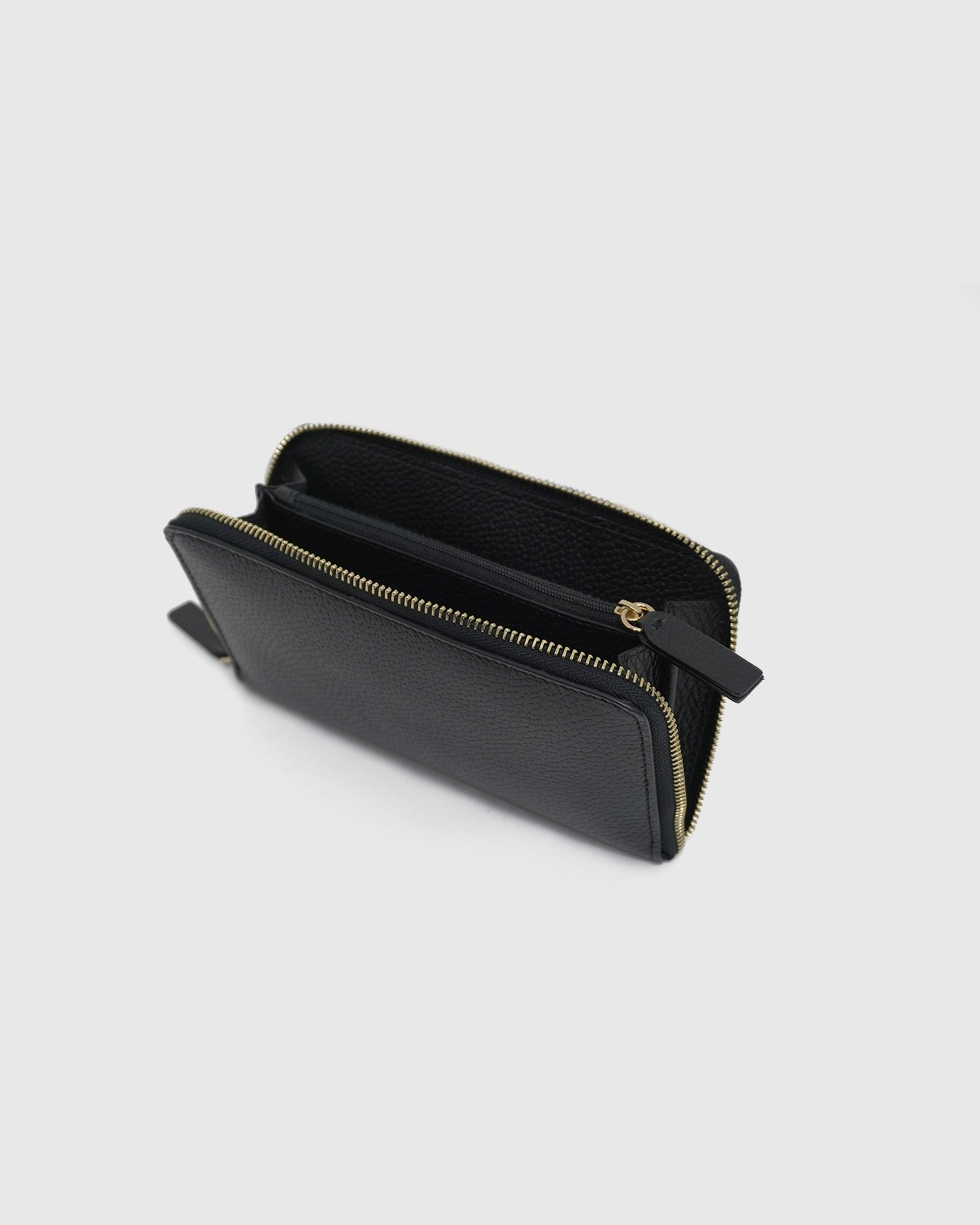 Quince | Women's Italian Pebbled Leather Continental Wallet Italian Leather Product Image