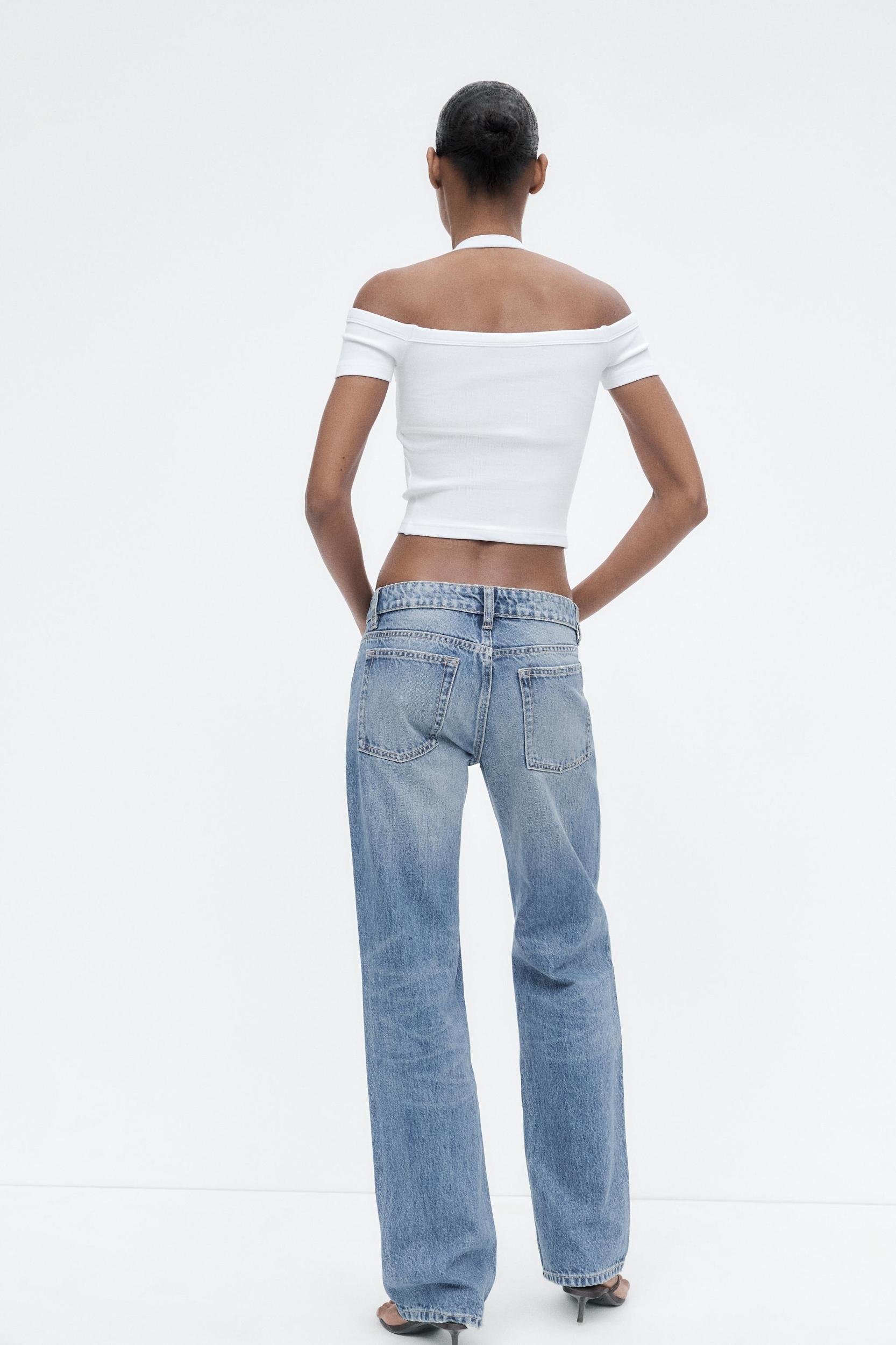 TRF LOW RISE STRAIGHT CUT JEANS Product Image