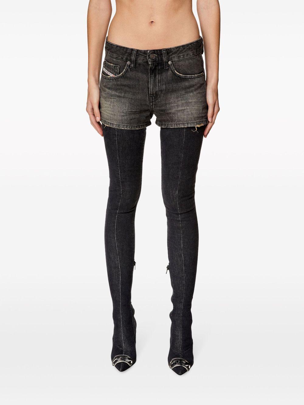 De-Yuba denim shorts Product Image