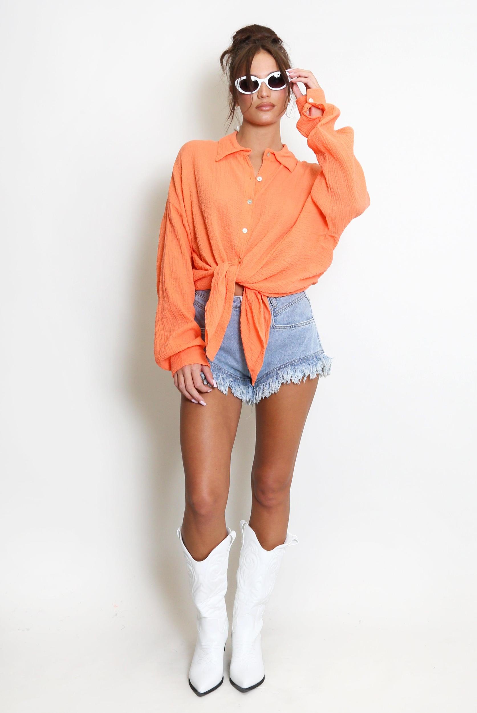 AKARI TIE BLOUSE Product Image