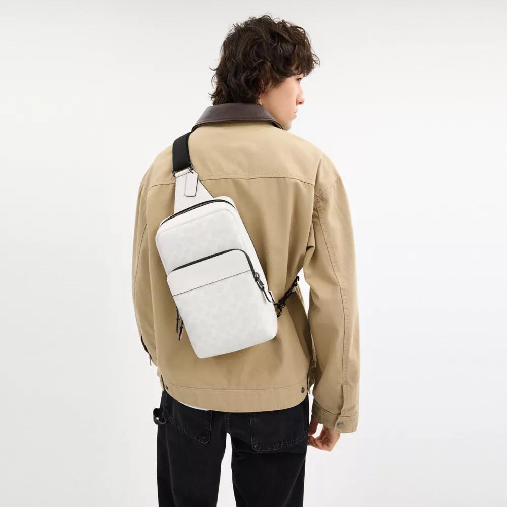 Gotham Pack In Signature Canvas Product Image