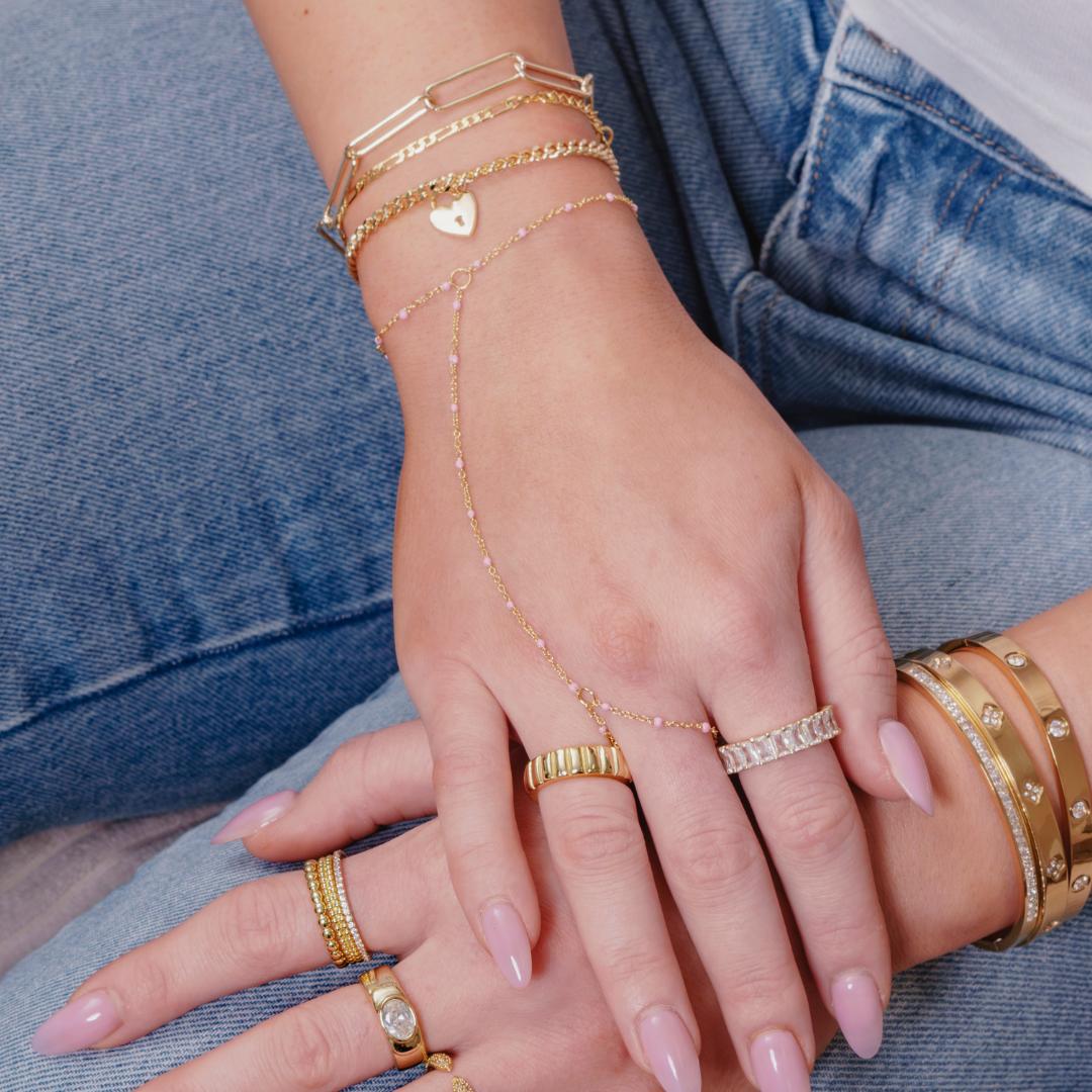 Tulum Hand Chain Product Image