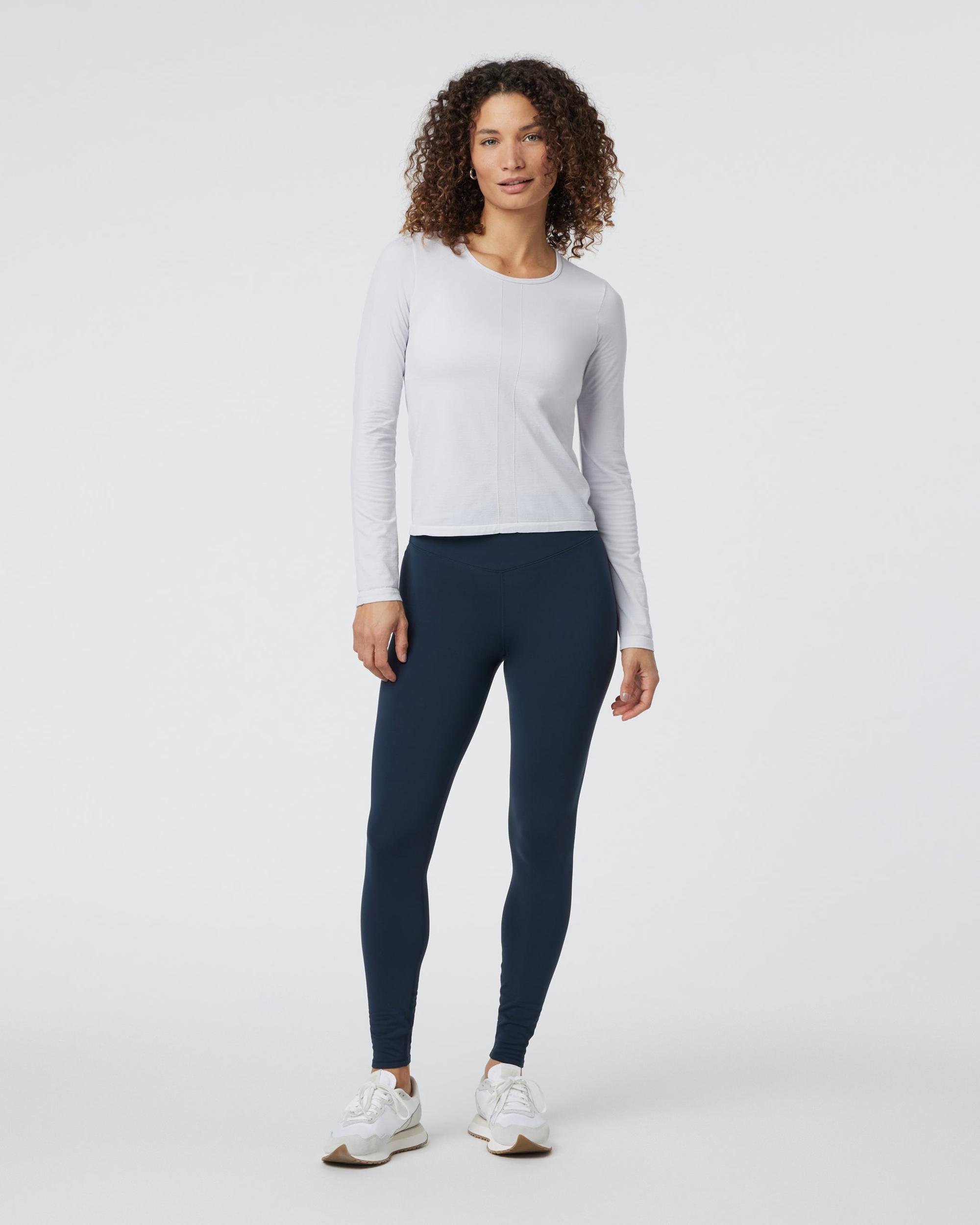 Long Sleeve Apres Sport Seamless Top Product Image