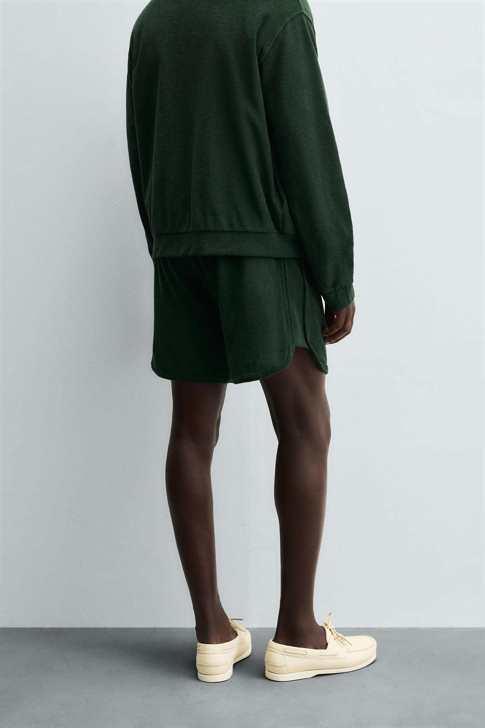 TOWEL SHORTS Product Image