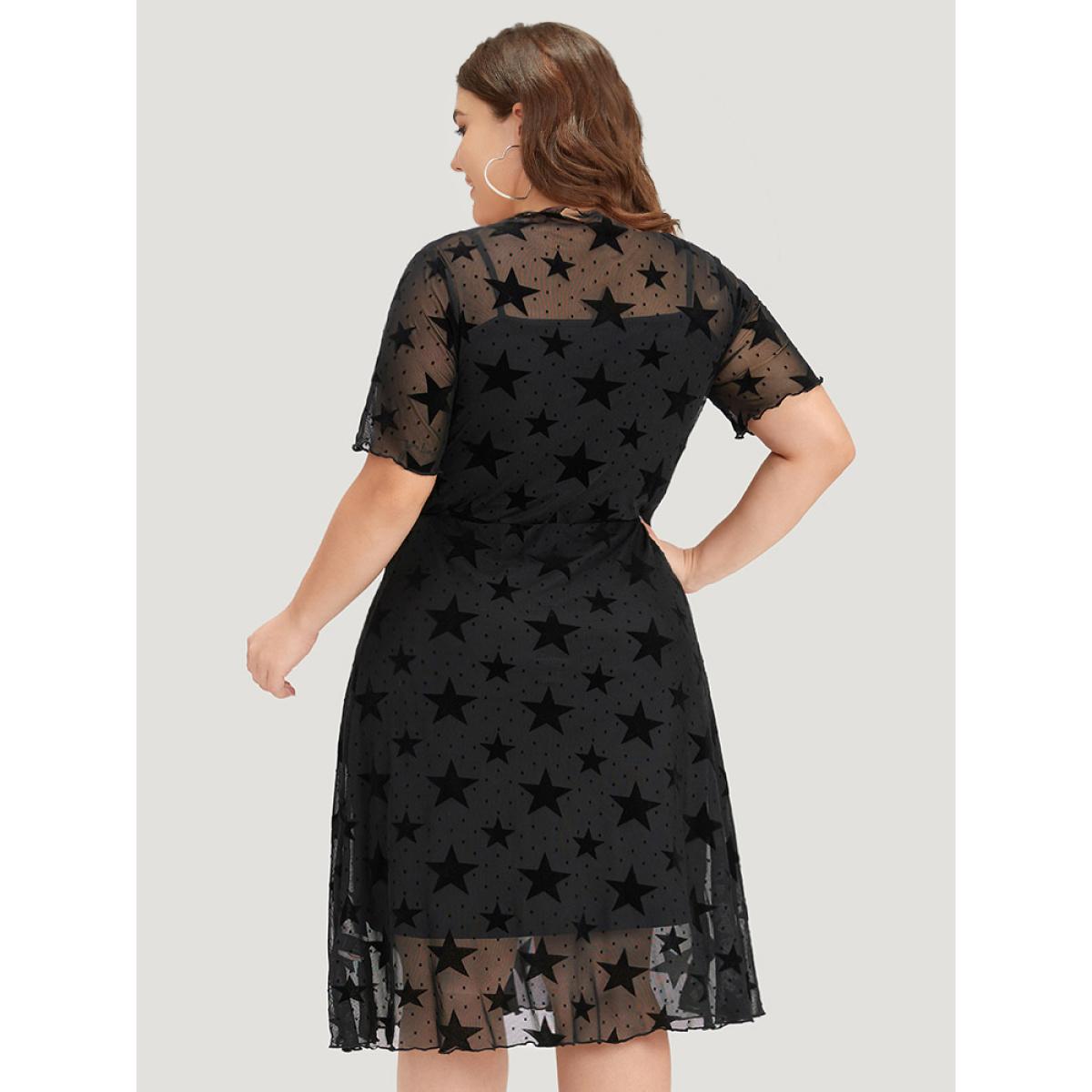 Plus Size Star Graphic Mesh Elastic Waist Midi Dress Black Women Glamour See through Round Neck Short sleeve Curvy Midi Dress BloomChic 28/5X Product Image