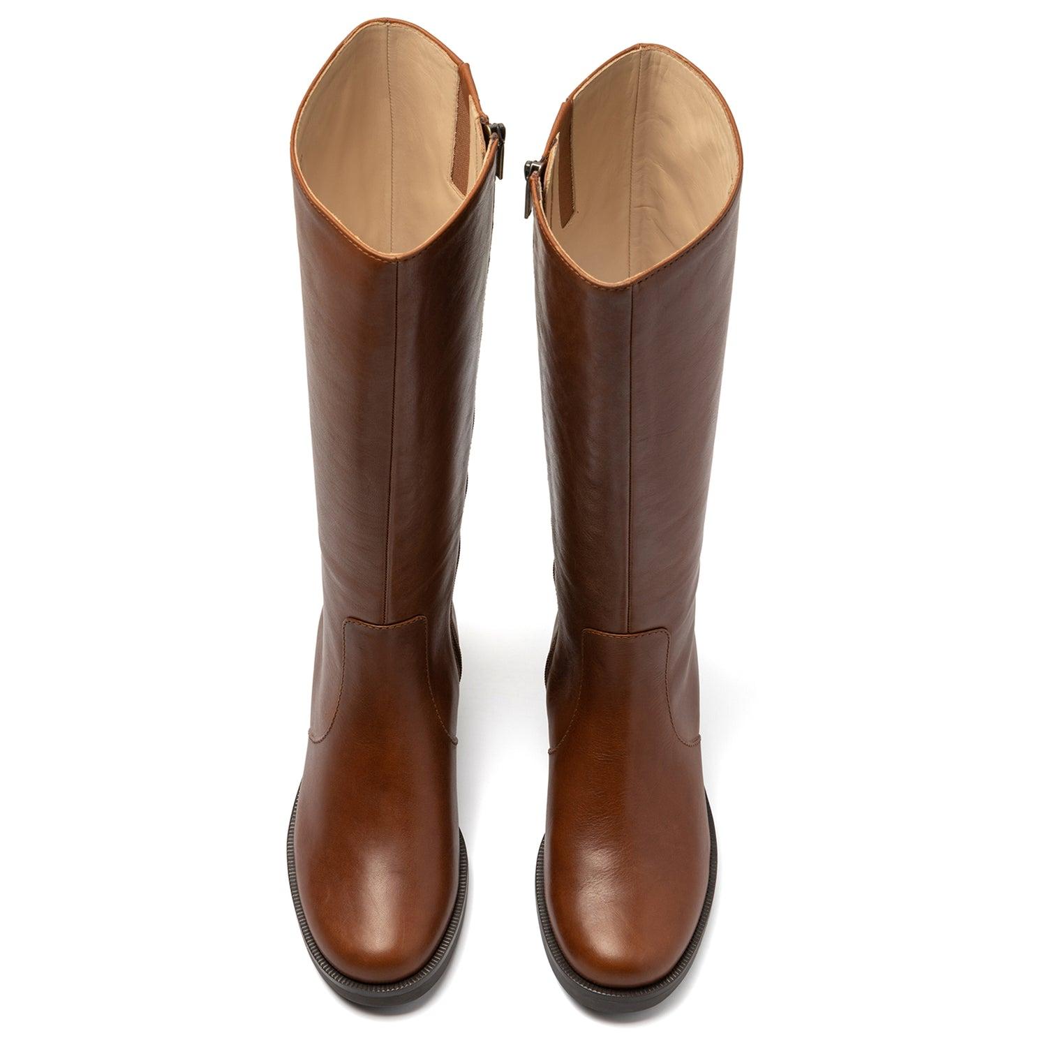 Traverse Tall Metatarsal Female Product Image