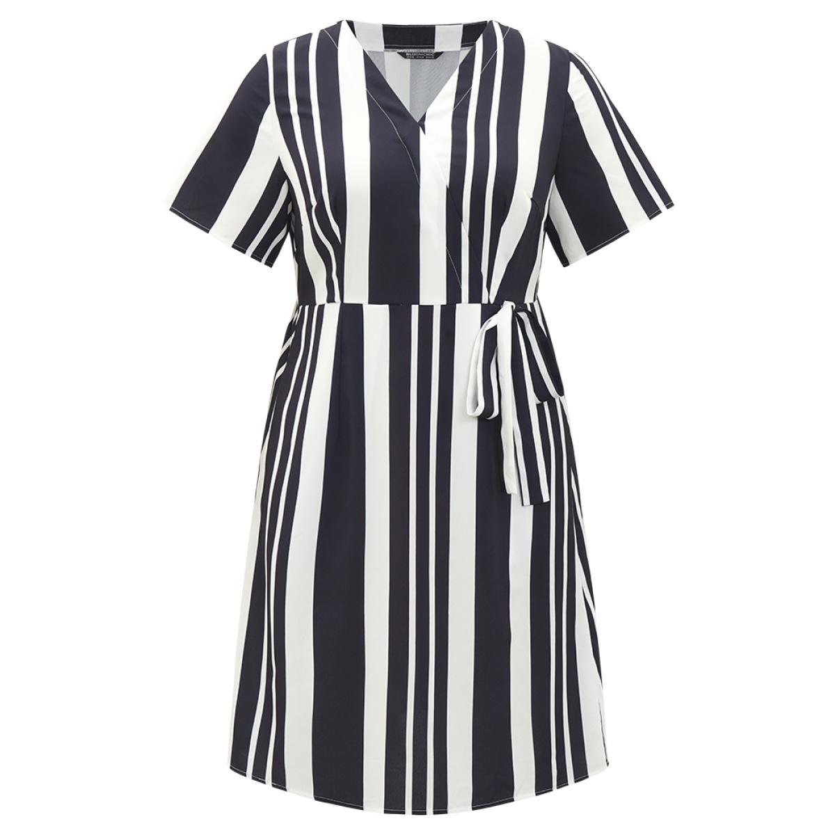 Plus Size Striped Print Bowknot Pocket Surplice Neck Dress Black Women Elegant Bowknot V-neck Short sleeve Curvy Knee Dress BloomChic 10/M Product Image