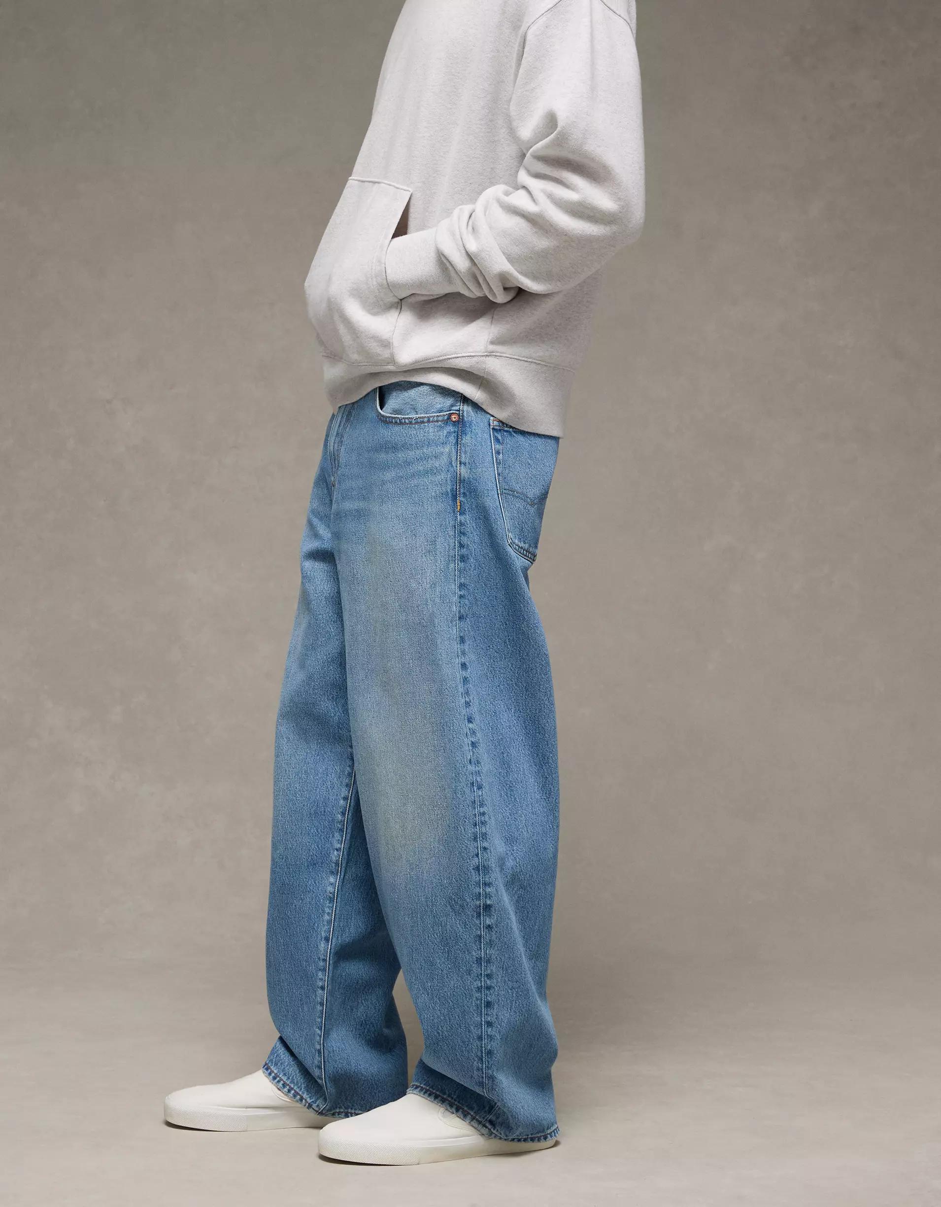 AE Barrel Jean Product Image