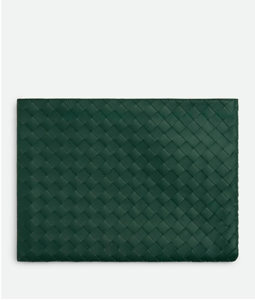 Men's Intrecciato Half Zipped Pouch in Emerald green/space Product Image