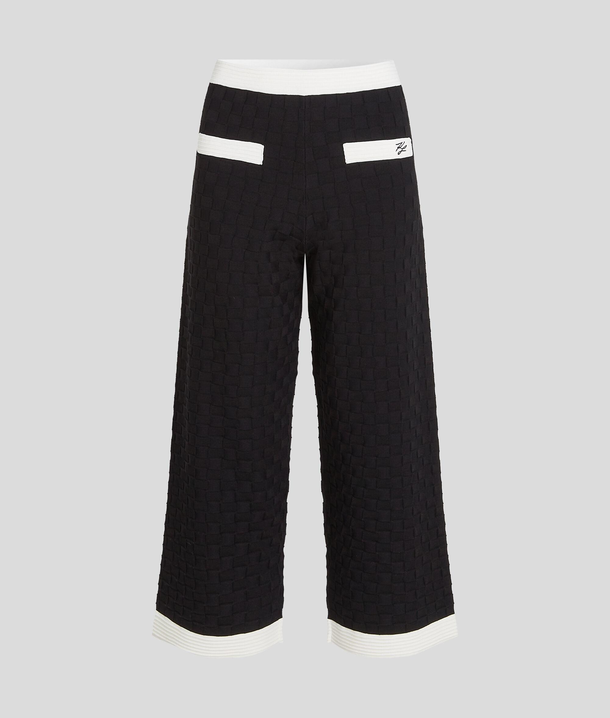 CONTRAST PIPING KNITTED PANTS Product Image