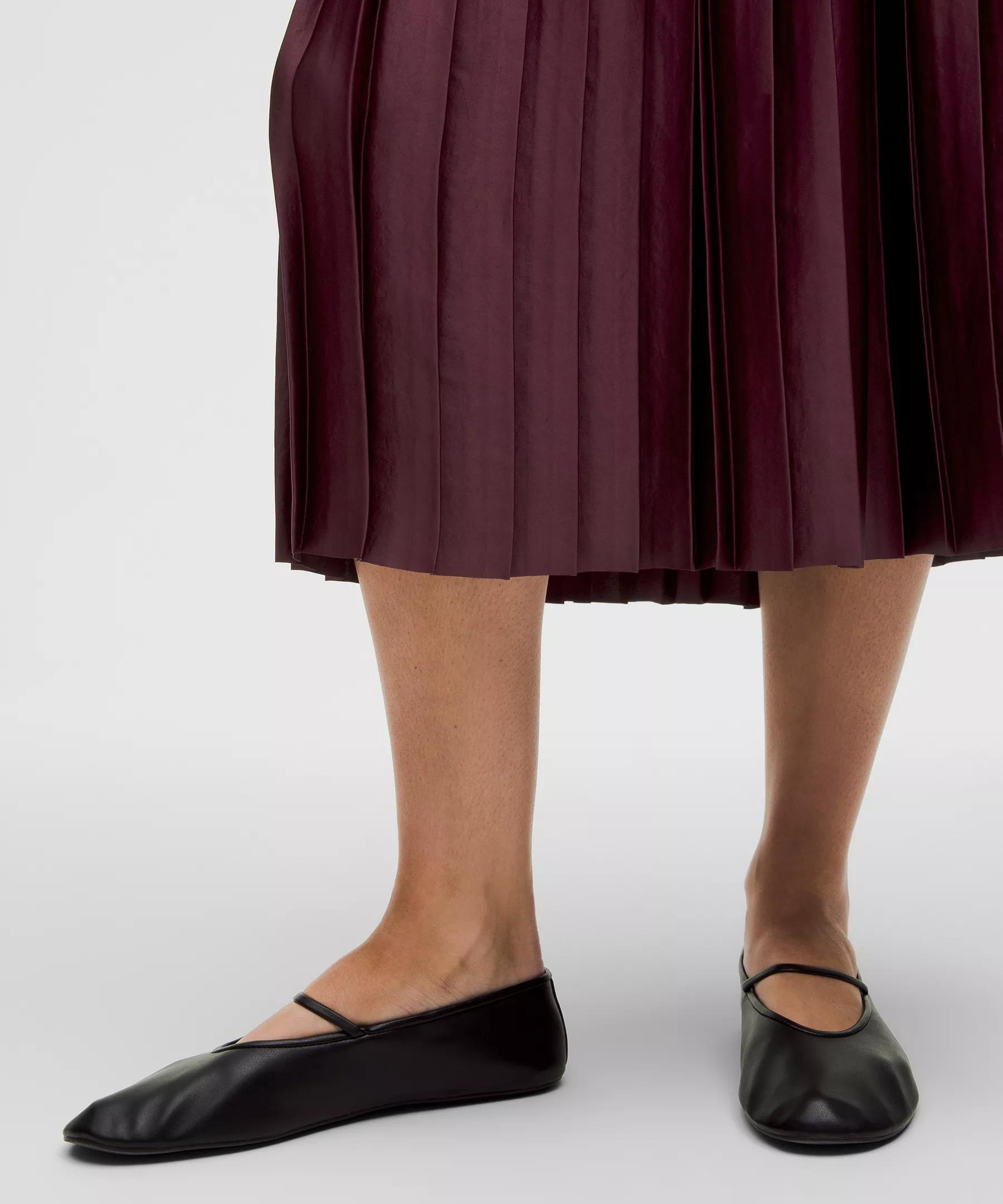 Satin Pleated Midi Skirt Product Image