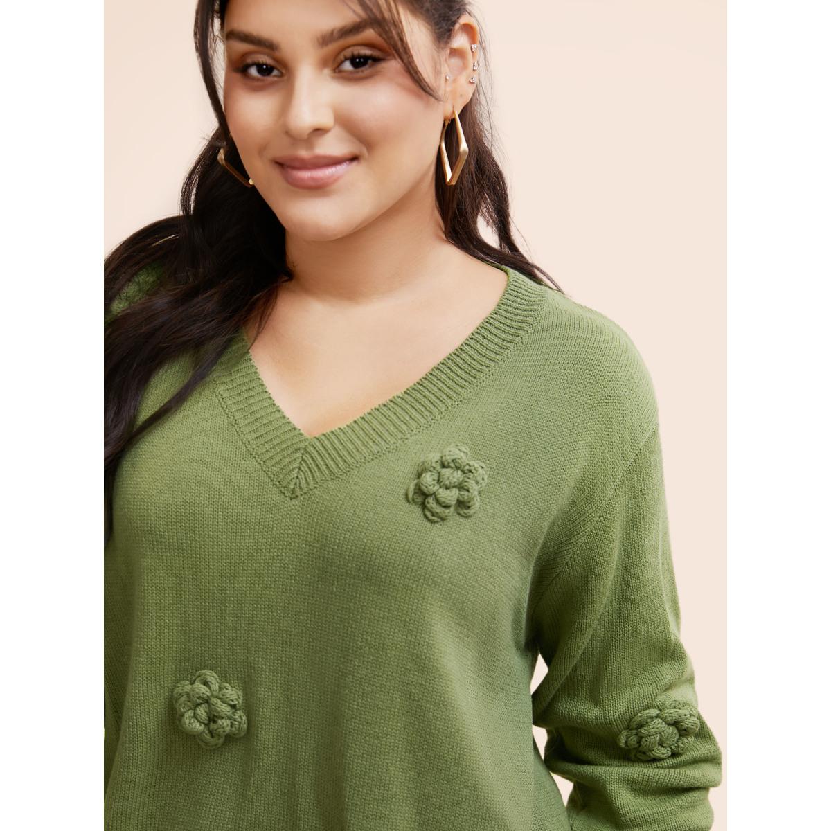 Plus Size V Neck Stereo Flower Design Pullover Moss Women Casual Long Sleeve V-neck Everyday Pullovers BloomChic 12/L Product Image