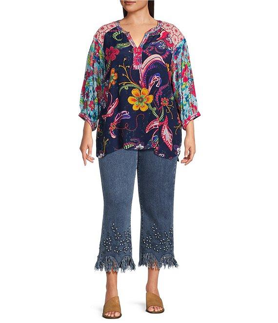 John Mark Plus Size Woven Embroidered Split V-Neck 3/4 Sleeve Tunic Product Image