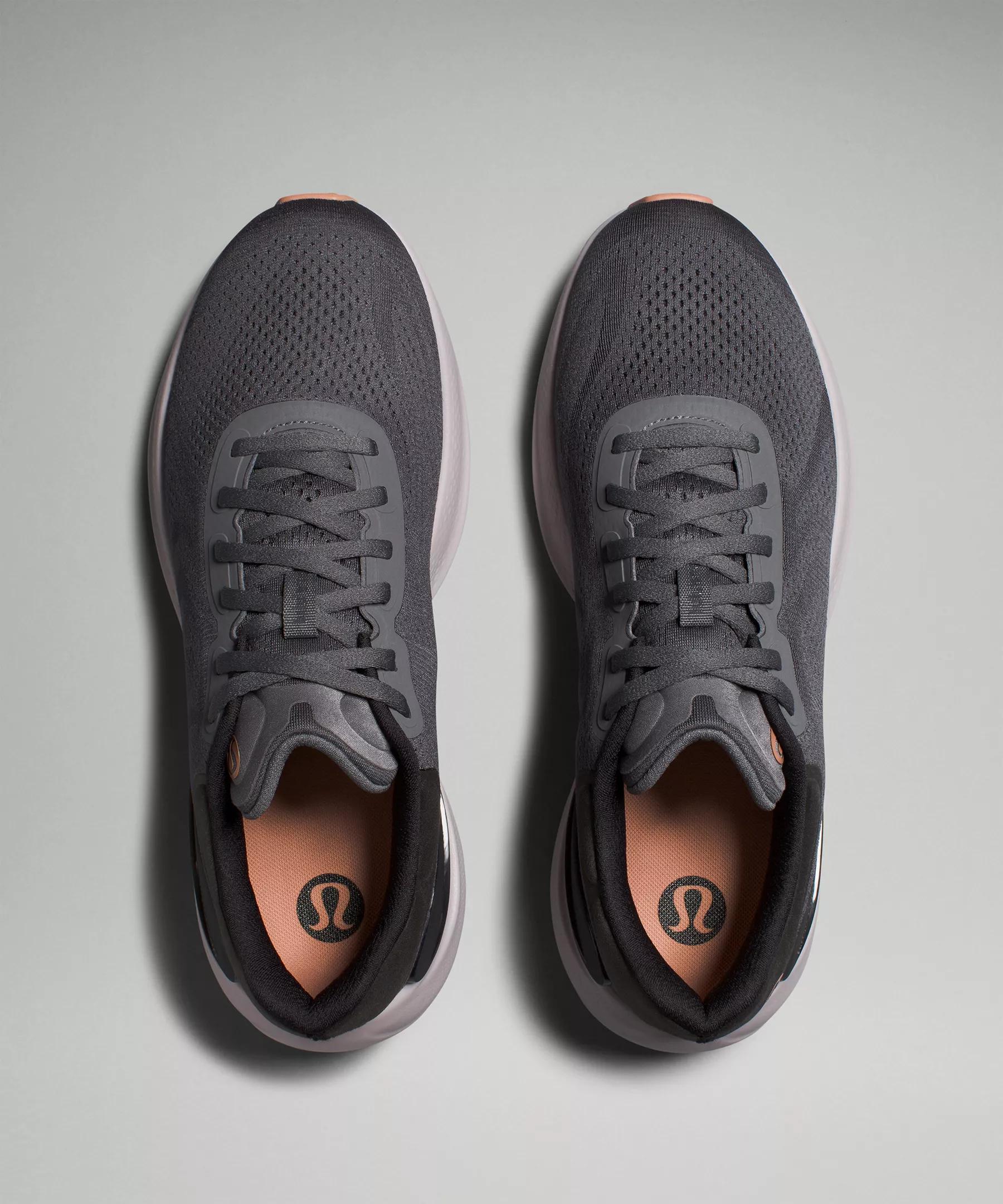 Men's Beyondfeel Running Shoe Product Image