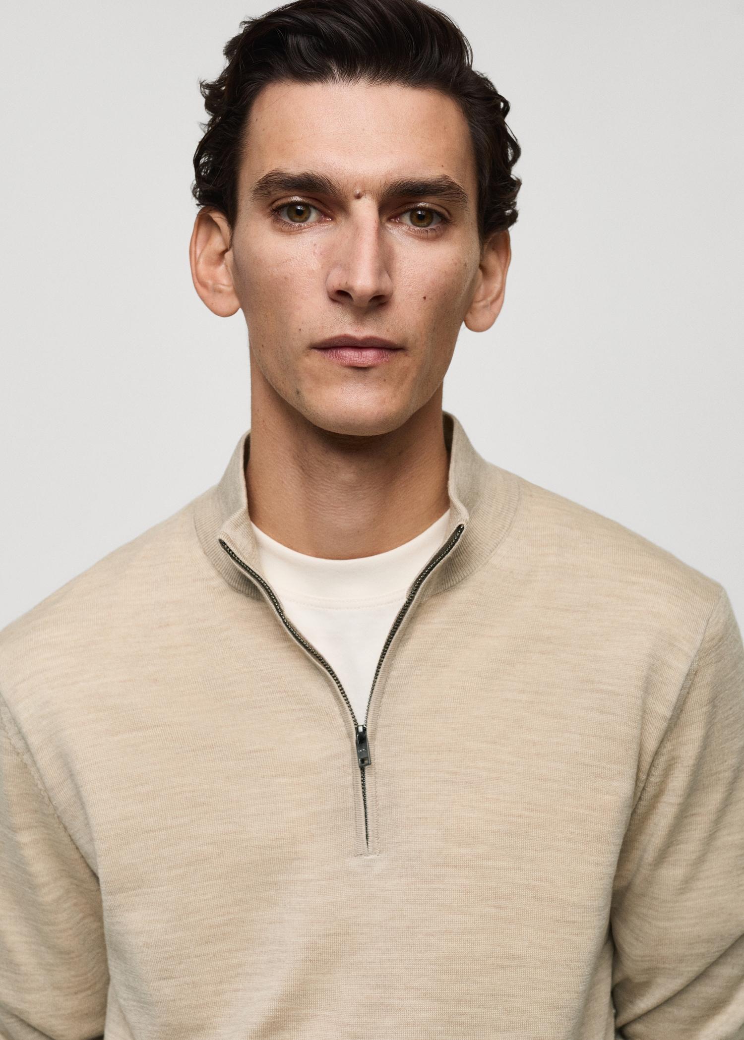 100% merino wool perkins-neck sweater with zipper - Men | MANGO USA Product Image