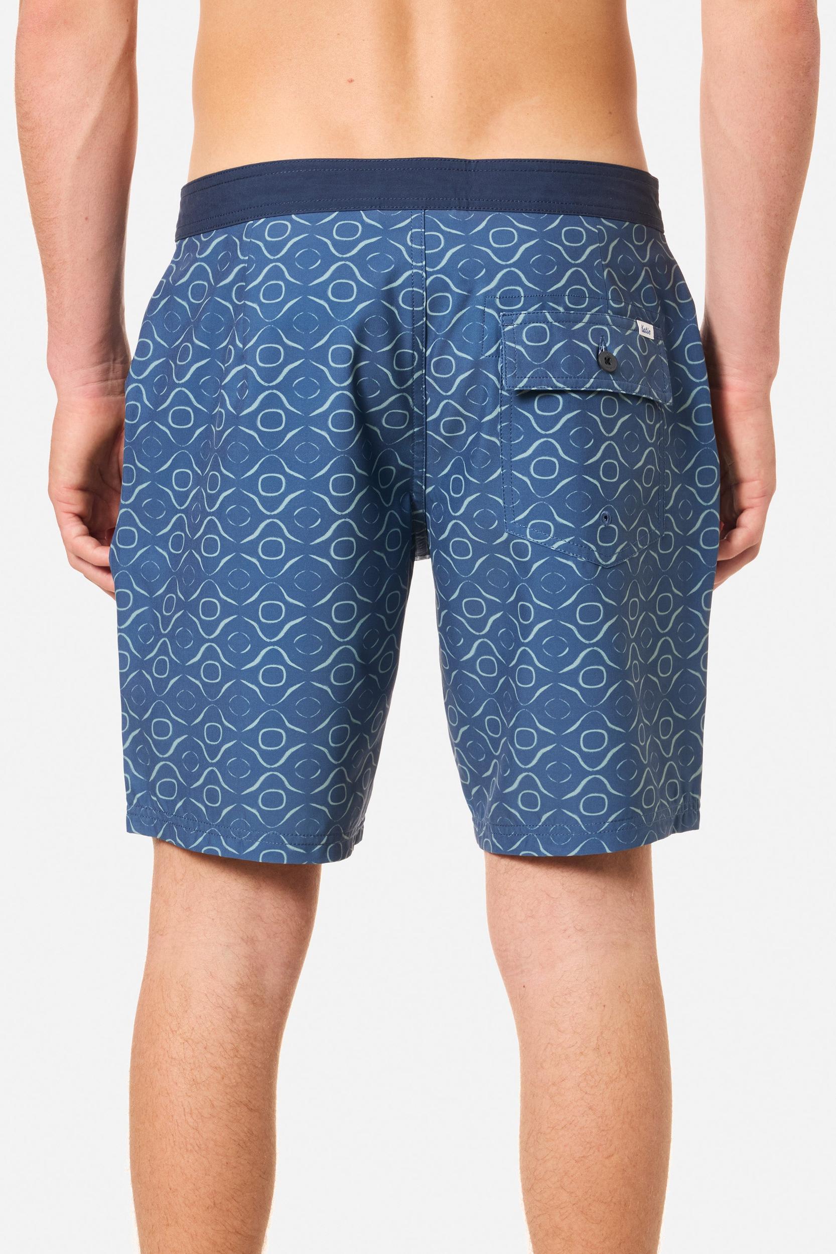 AMALFI HYBRID TRUNK Product Image