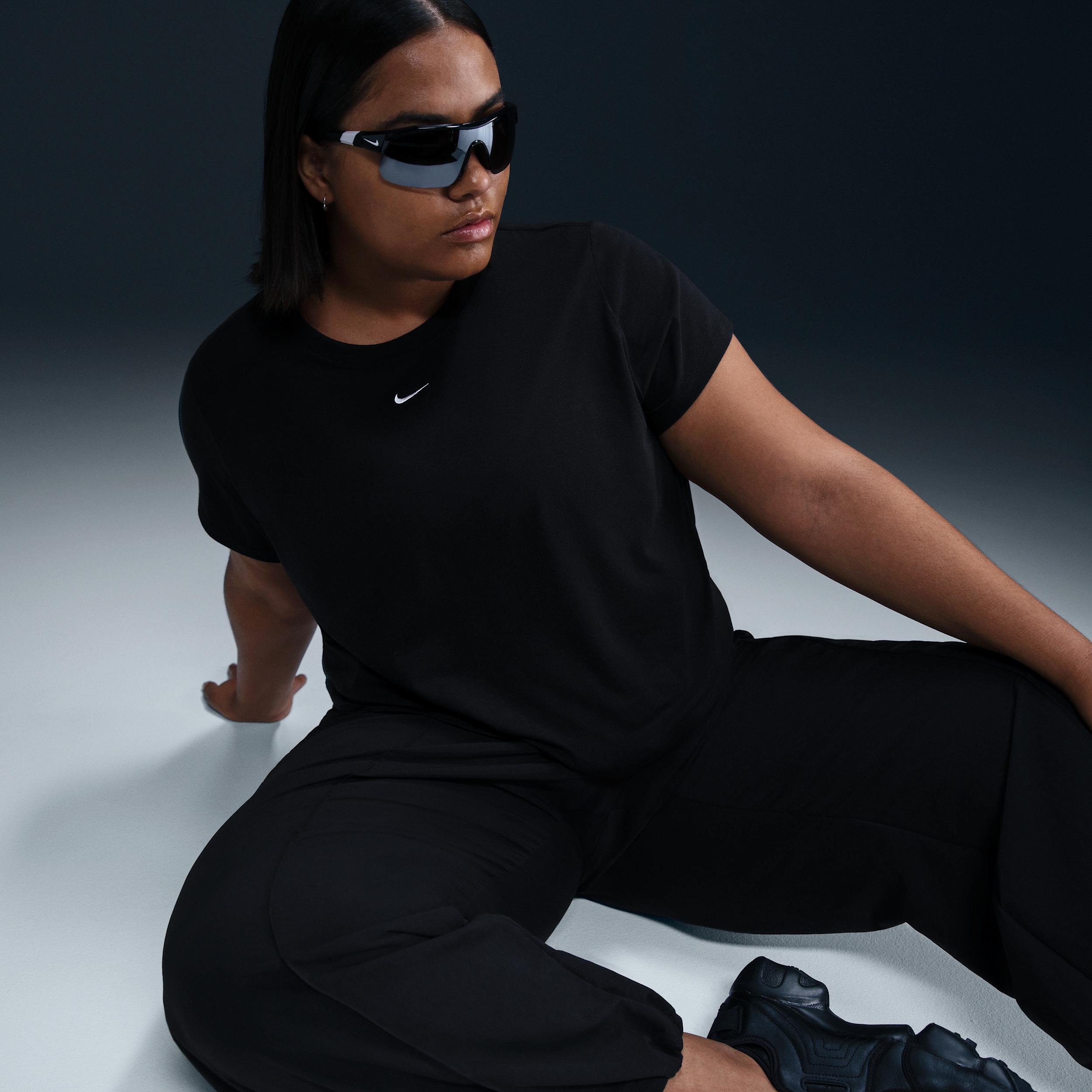 Women's Nike Sportswear Chill Knit Cropped T-Shirt (Plus Size) Product Image