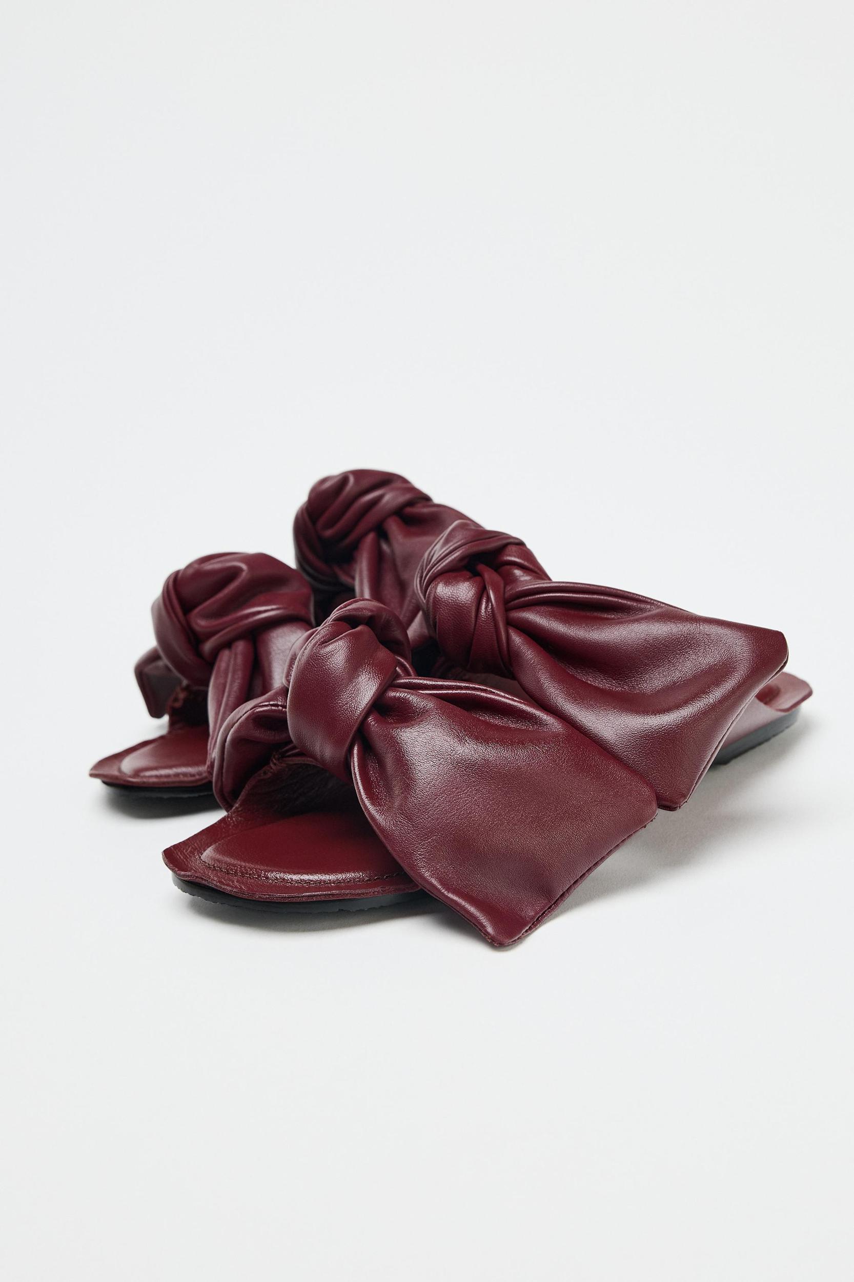 LEATHER BOW SANDALS Product Image