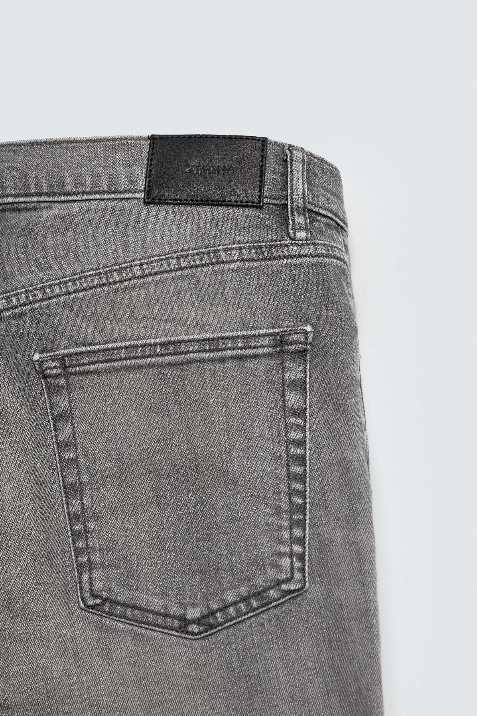 BASIC SLIM FIT JEANS Product Image
