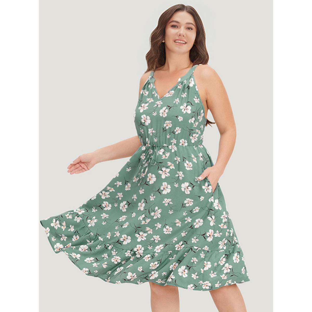 Plus Size Floral Elastic Waist Notched Pocket Ruffles Halter Dress Mint Women Elegant Patchwork Halter neck Sleeveless Curvy Knee Dress BloomChic 30/6X Product Image