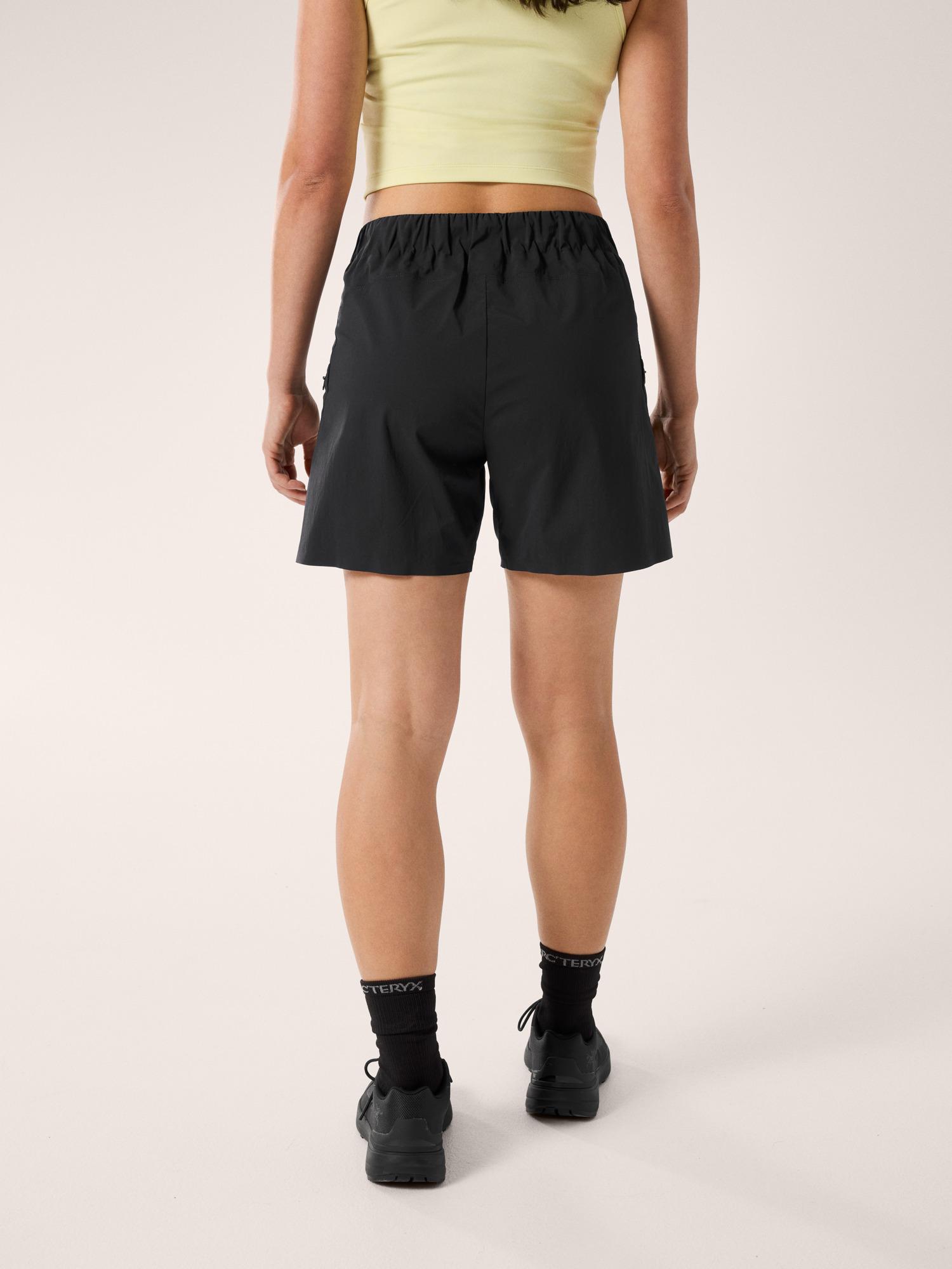 Aestas Short 5.5" Women's Product Image