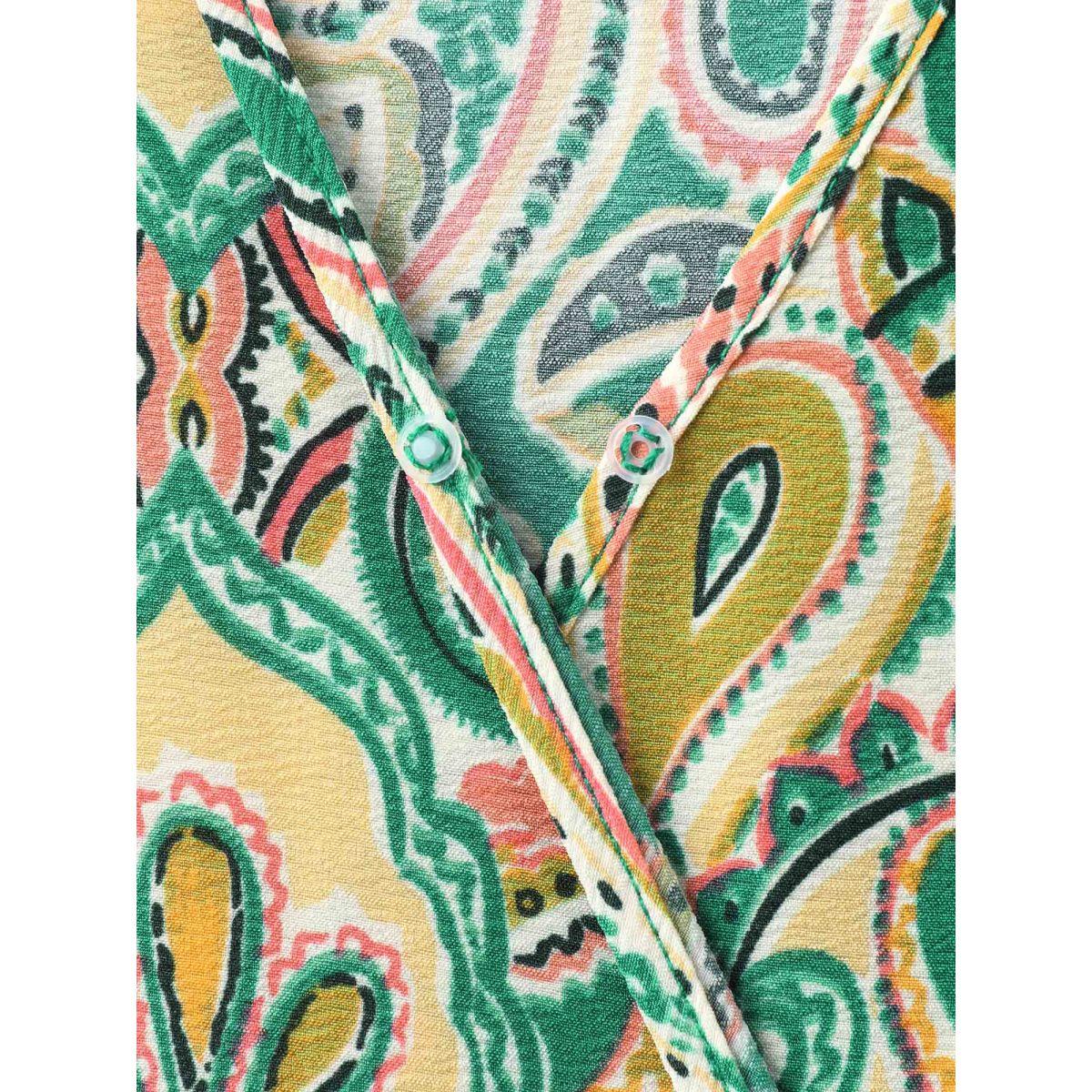 Plus Size Paisley Print Shirred Pockets Midi Dress Truegreen Women Overlap Collar Short sleeve Curvy BloomChic 10/M Product Image