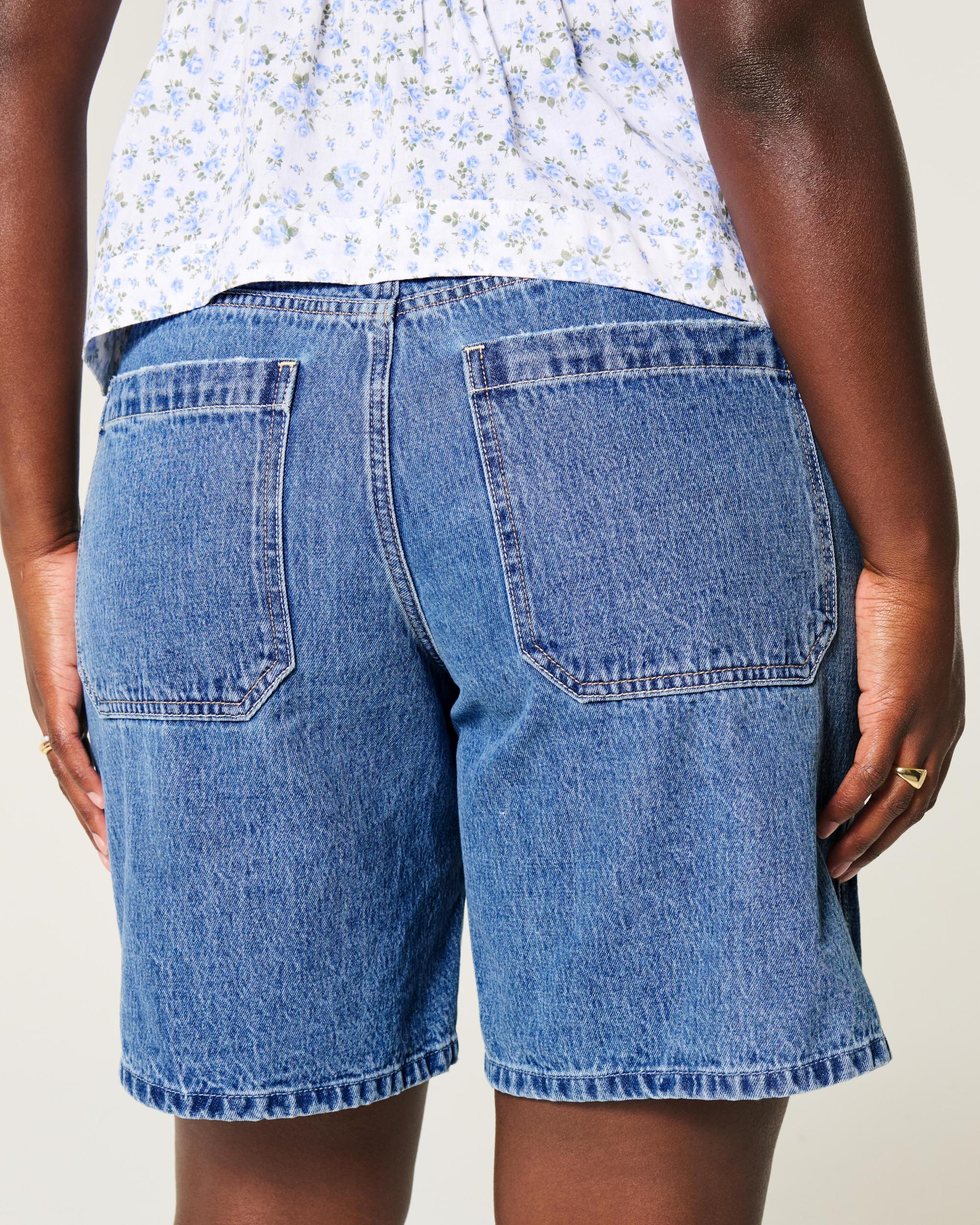 Low-Rise Washed Black Baggy Jort Product Image