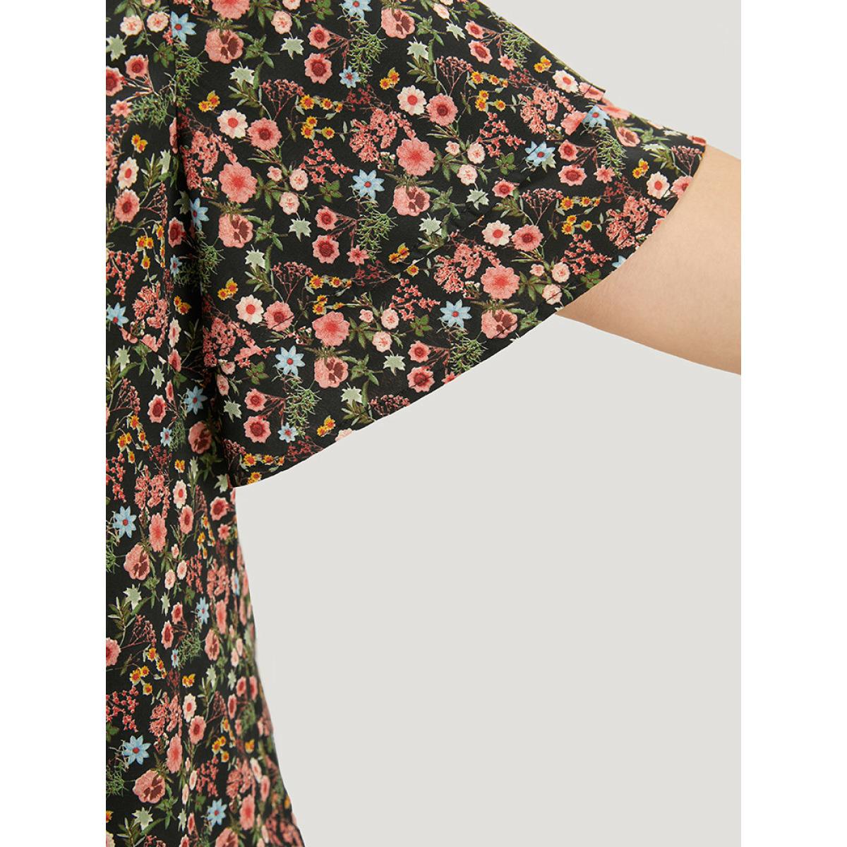 Plus Size BlackFlower Floral Print Layered Ruffle Sleeve Blouse Women Elegant Short sleeve V-neck Dailywear Blouses BloomChic 18-20/2X Product Image