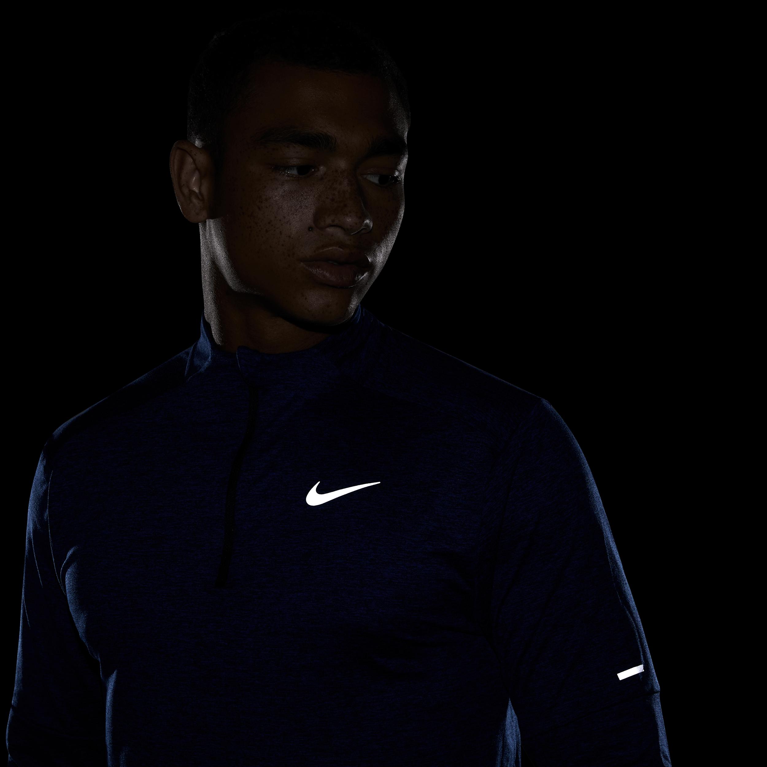 Nike Men's Element Dri-FIT 1/2-Zip Running Top Product Image