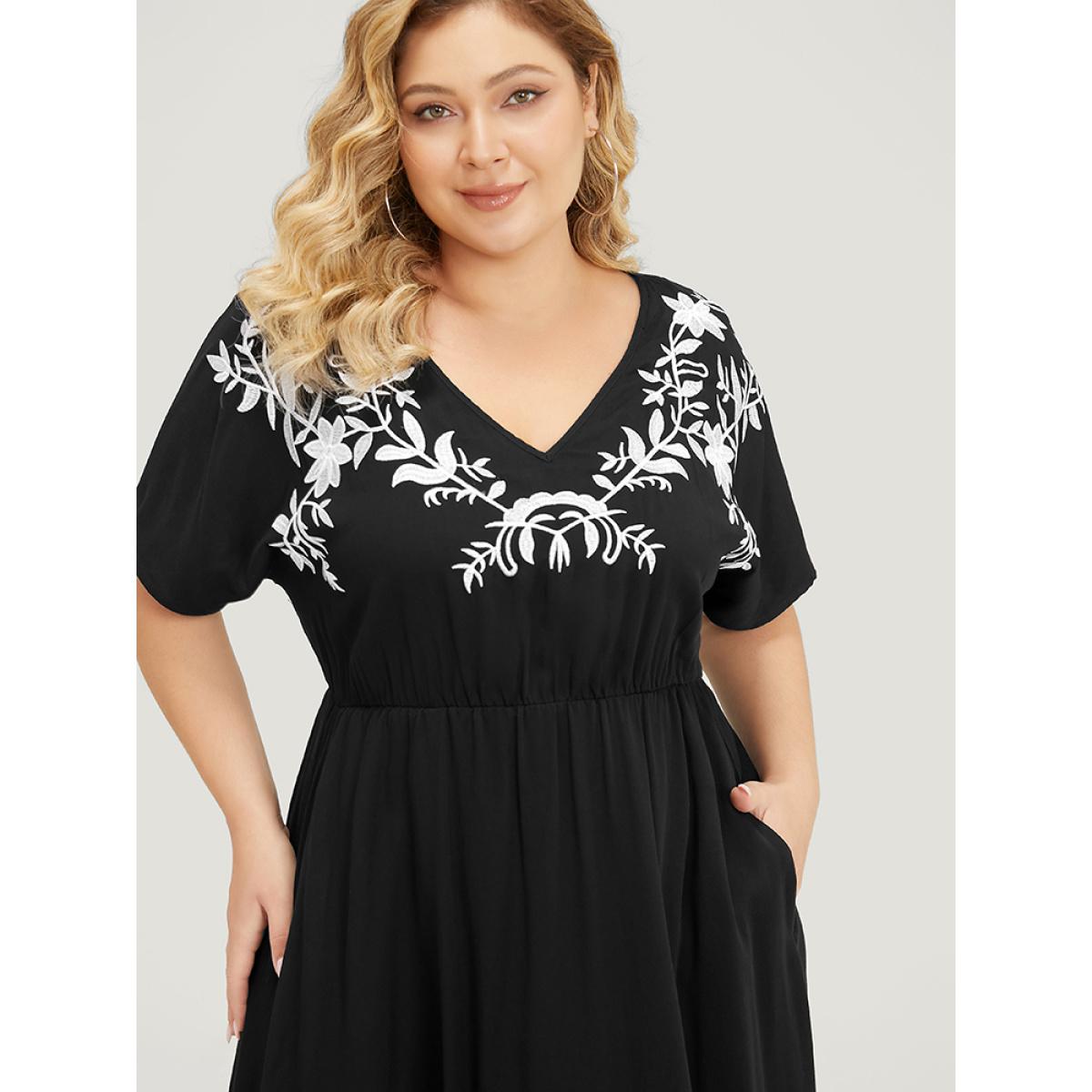 Plus Size Floral Embroidered Pocket Dolman Sleeve Ruffle Dress Black Women Vacation Embroidered V-neck Short sleeve Curvy Knee Dress BloomChic 22-24/3X Product Image