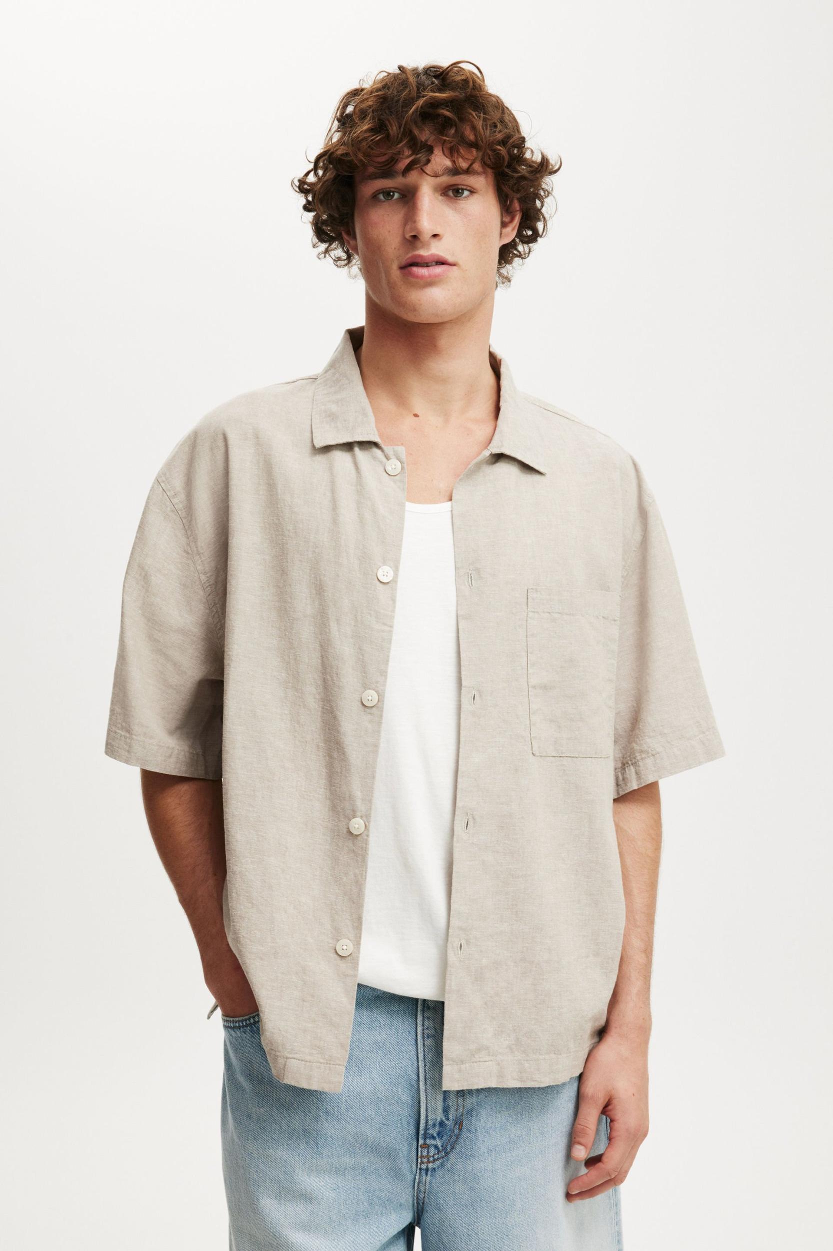 Cotton On Men - Eli Linen Blend Short Sleeve Shirt Product Image