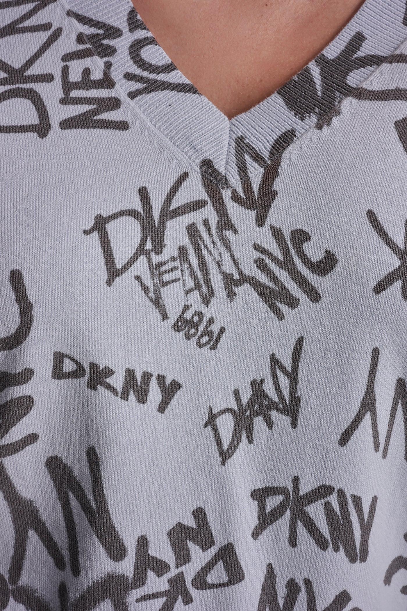 LOGO PRINTED V NECK PULLOVER Product Image