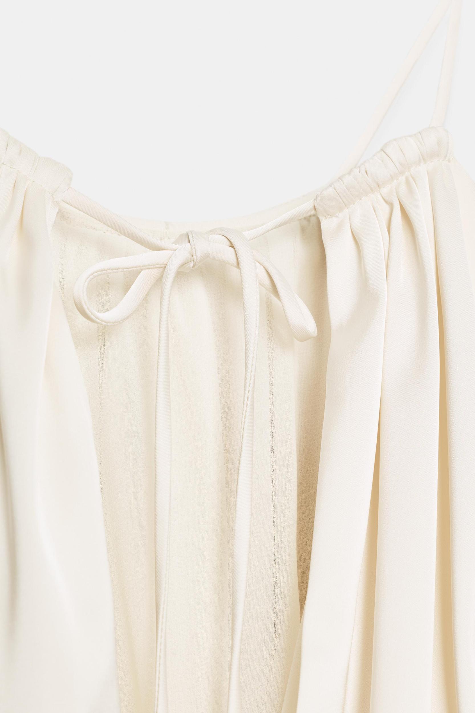 SATIN BALLOON HALTER CROP TOP Product Image