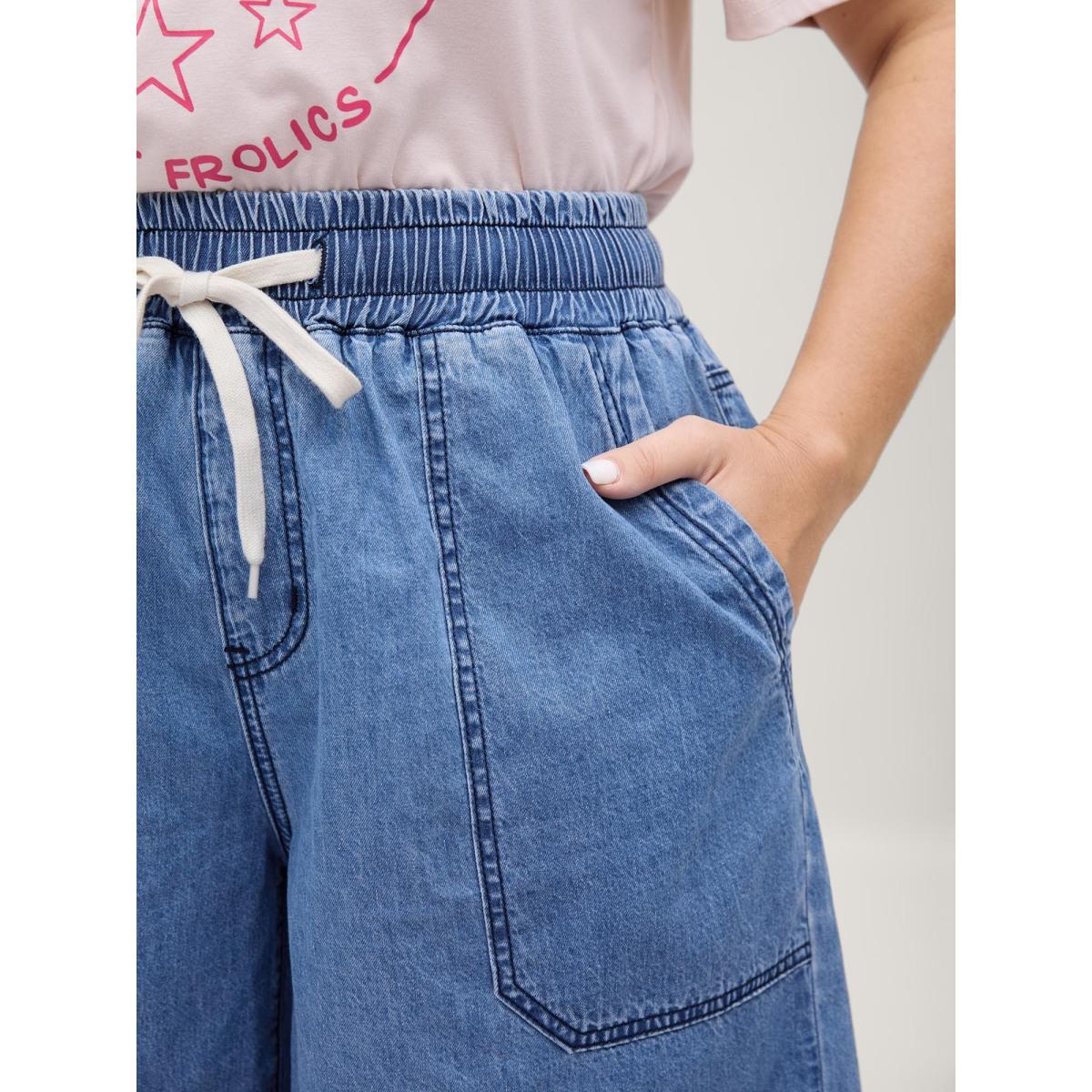 Plus Size Cotton Stretchy Waist Drawstring Classic Denim Shorts Women Midblue No stretch Casual Slanted pocket Leisure Denim Shorts BloomChic 18/2X Product Image