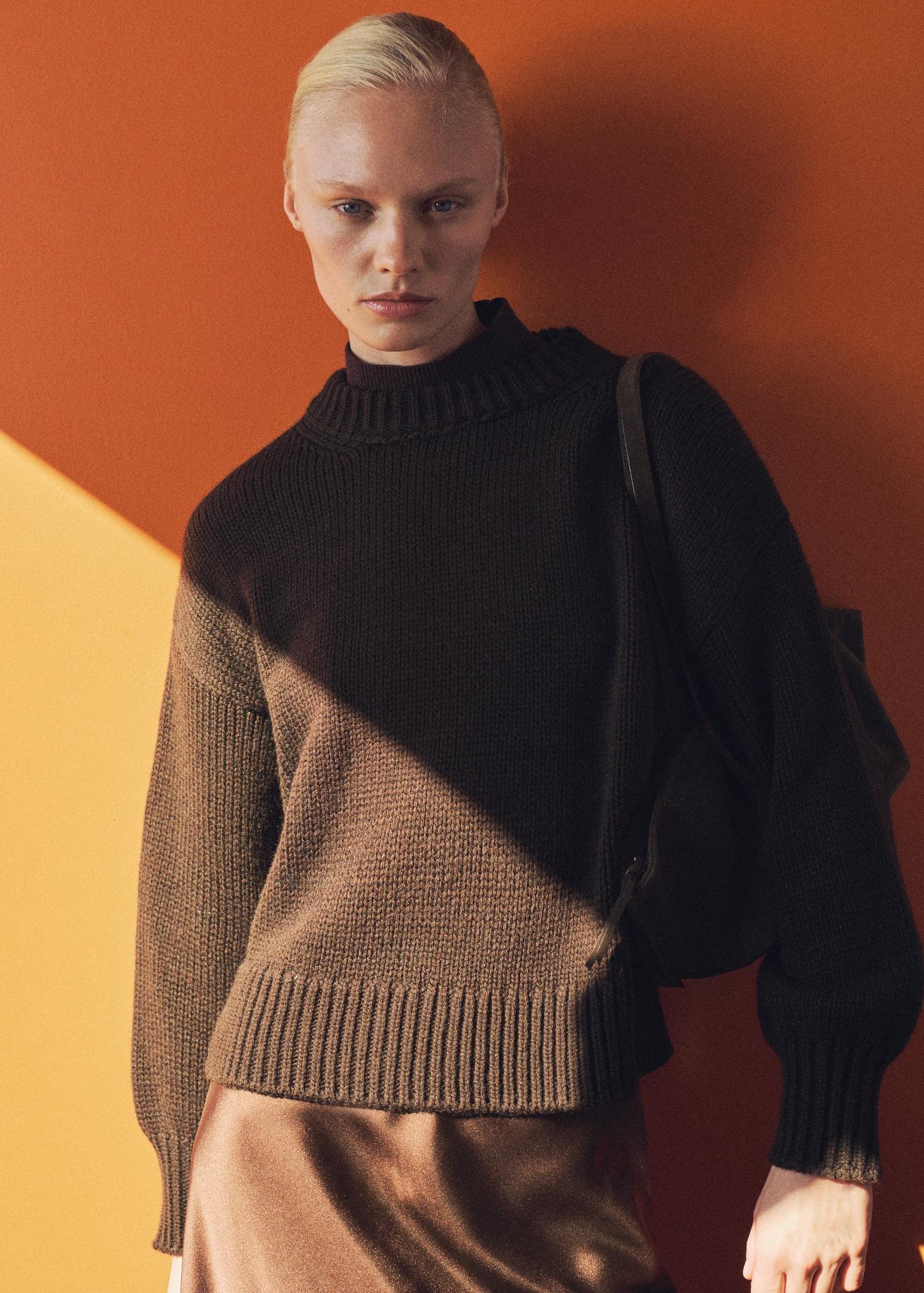 Chunky-knit sweater with ribbed trims - Women | MANGO USA Product Image