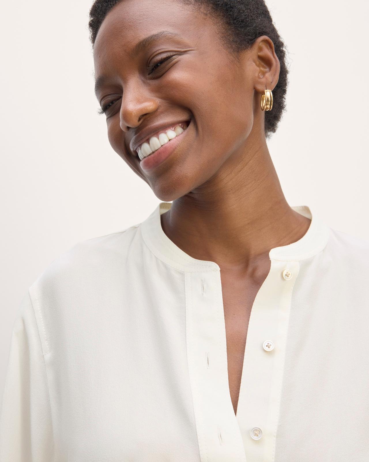 The Henley Shirt in Washable Silk Product Image