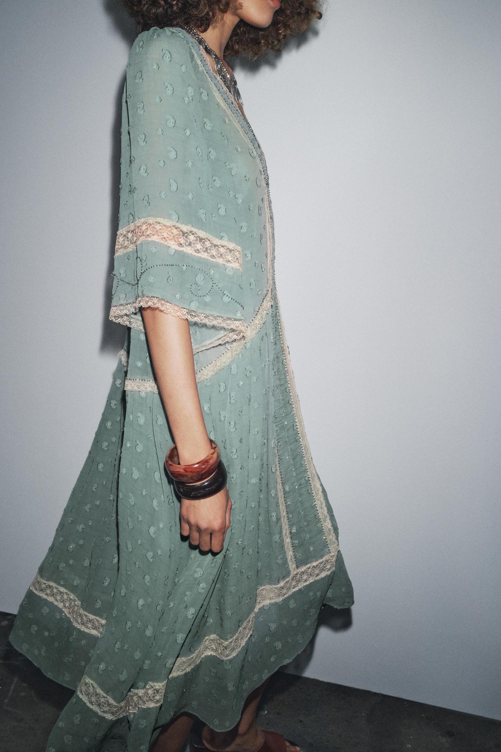 ZW COLLECTION ROMANTIC MIDI DRESS Product Image