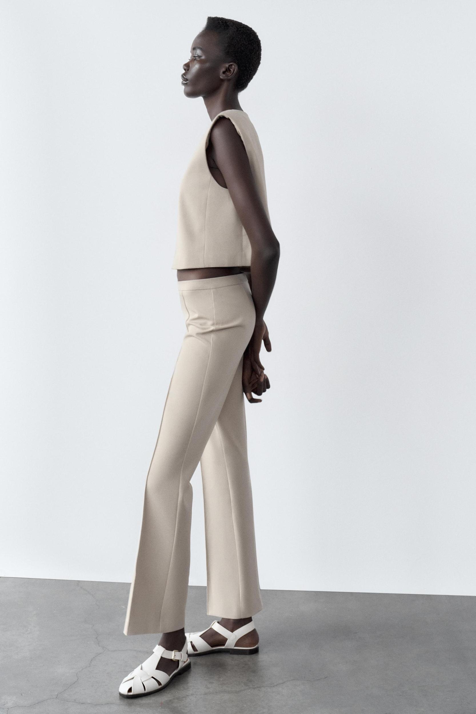 RIB DETAIL FLARE PANTS Product Image